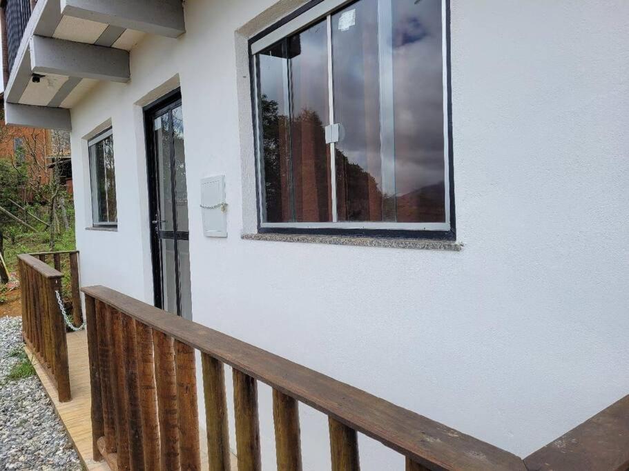 Casa com 2 suítes em Lavras Novas