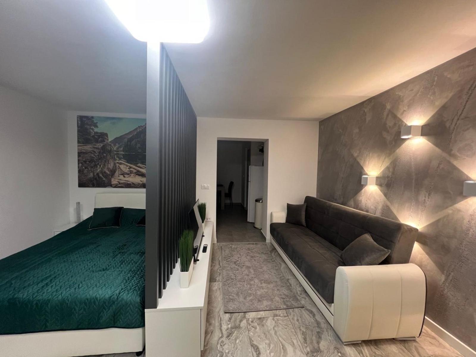 Agate Apartment