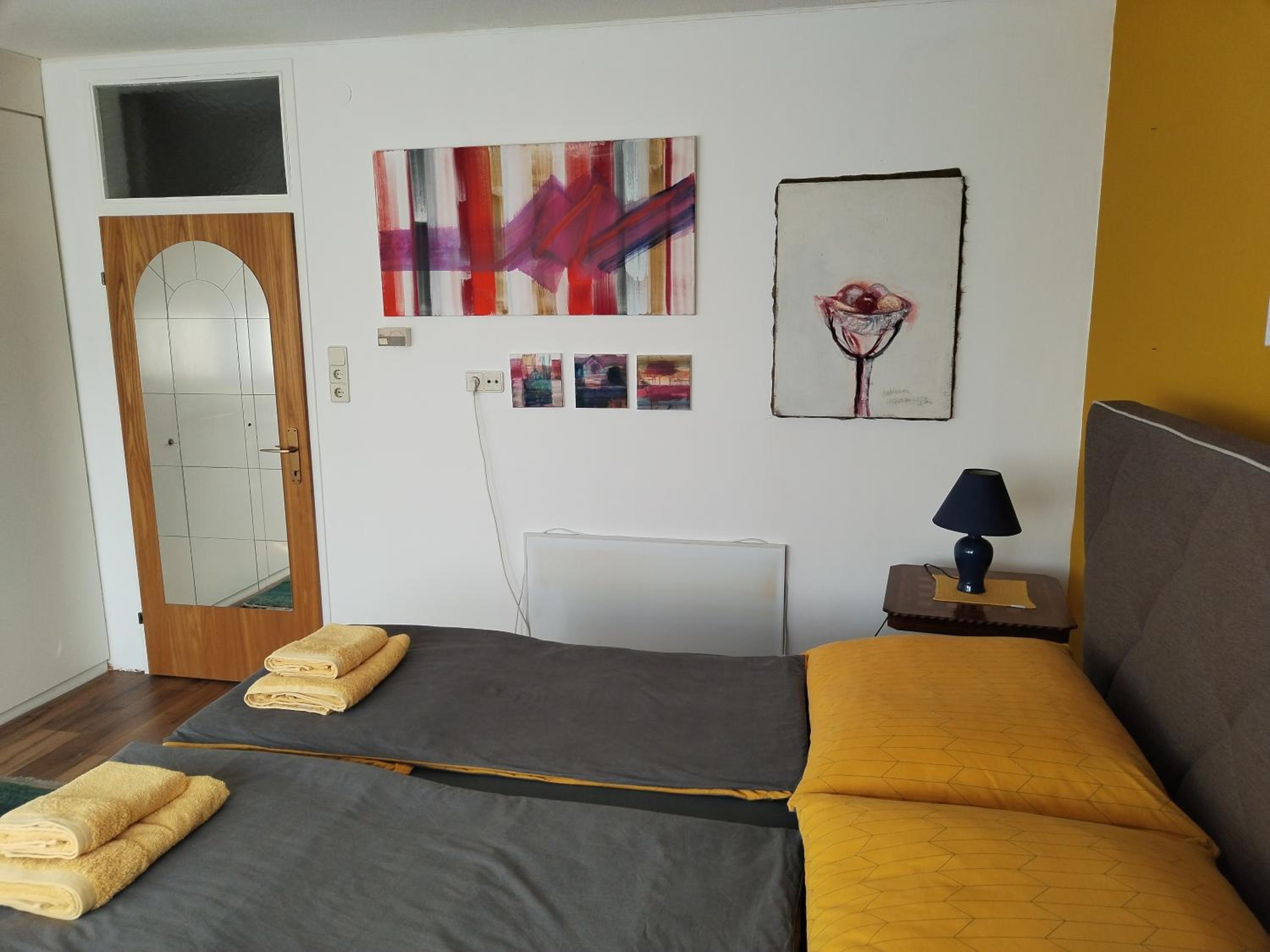 Waldeslust Warmbad mit Balkon und privatem Parkplatz