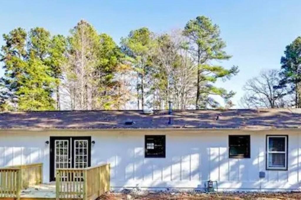 North Raleigh Private Retreat