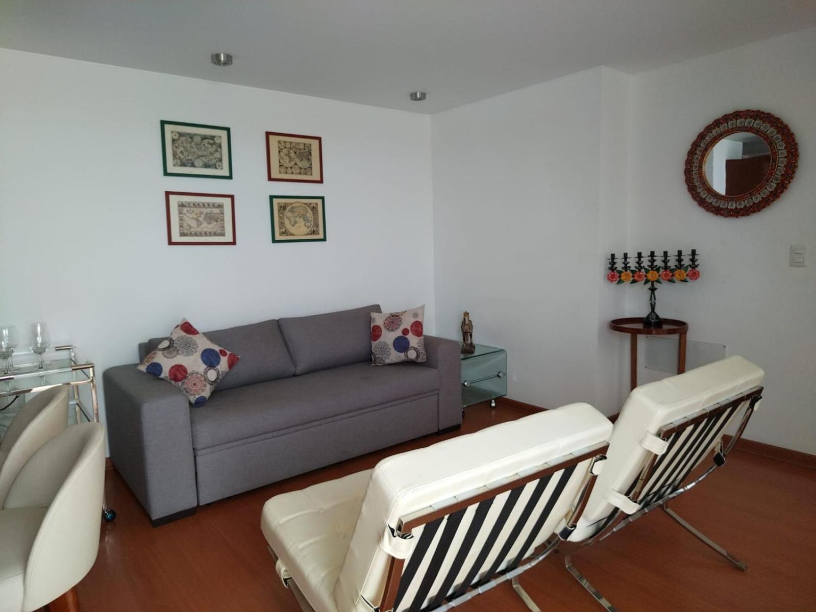 Moderno departamento cerca al malecón view 5