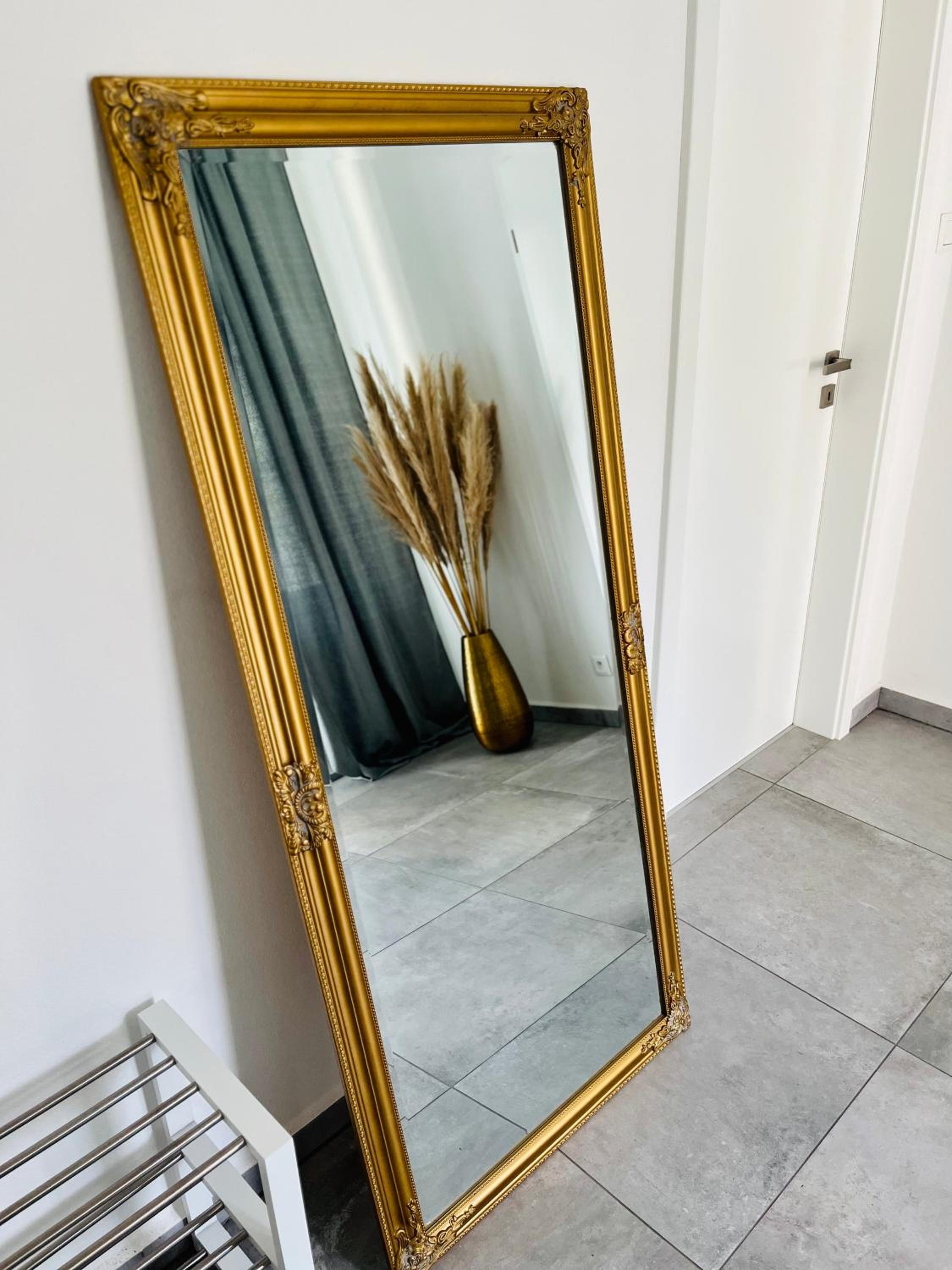 Apartment Riviéra Centrum, private parking and smart check in view 3