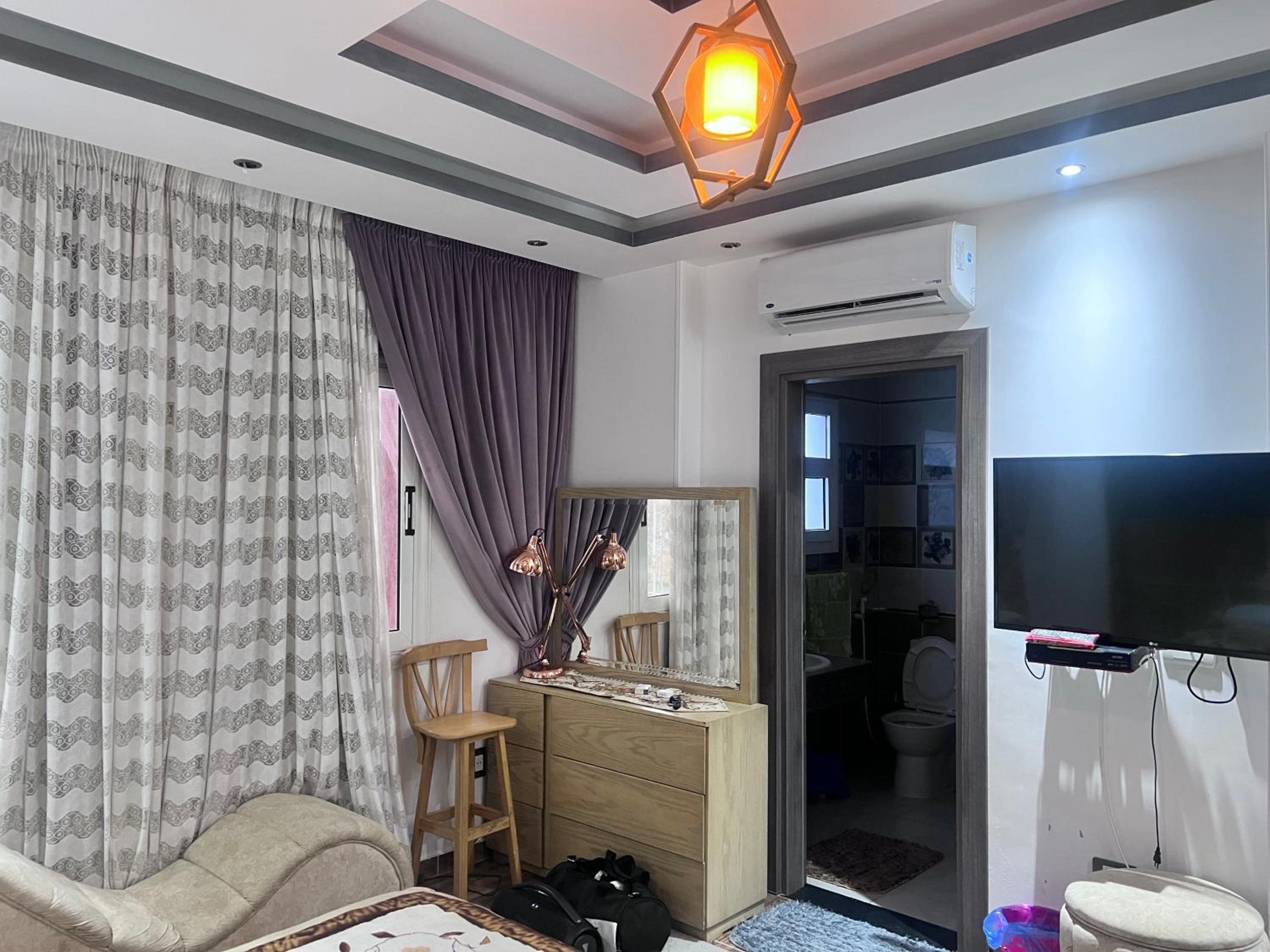 Villa Contenental residense El sheikh Zayed Beverly Hills