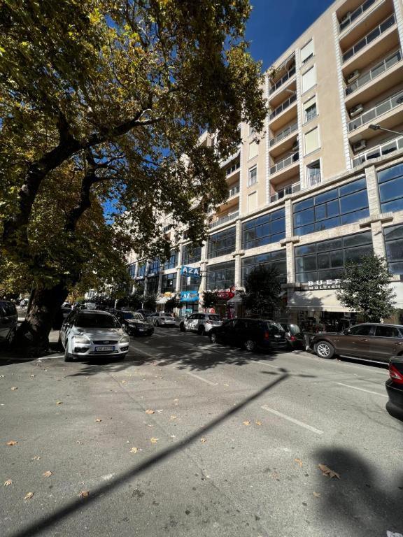Daily Center Apartment