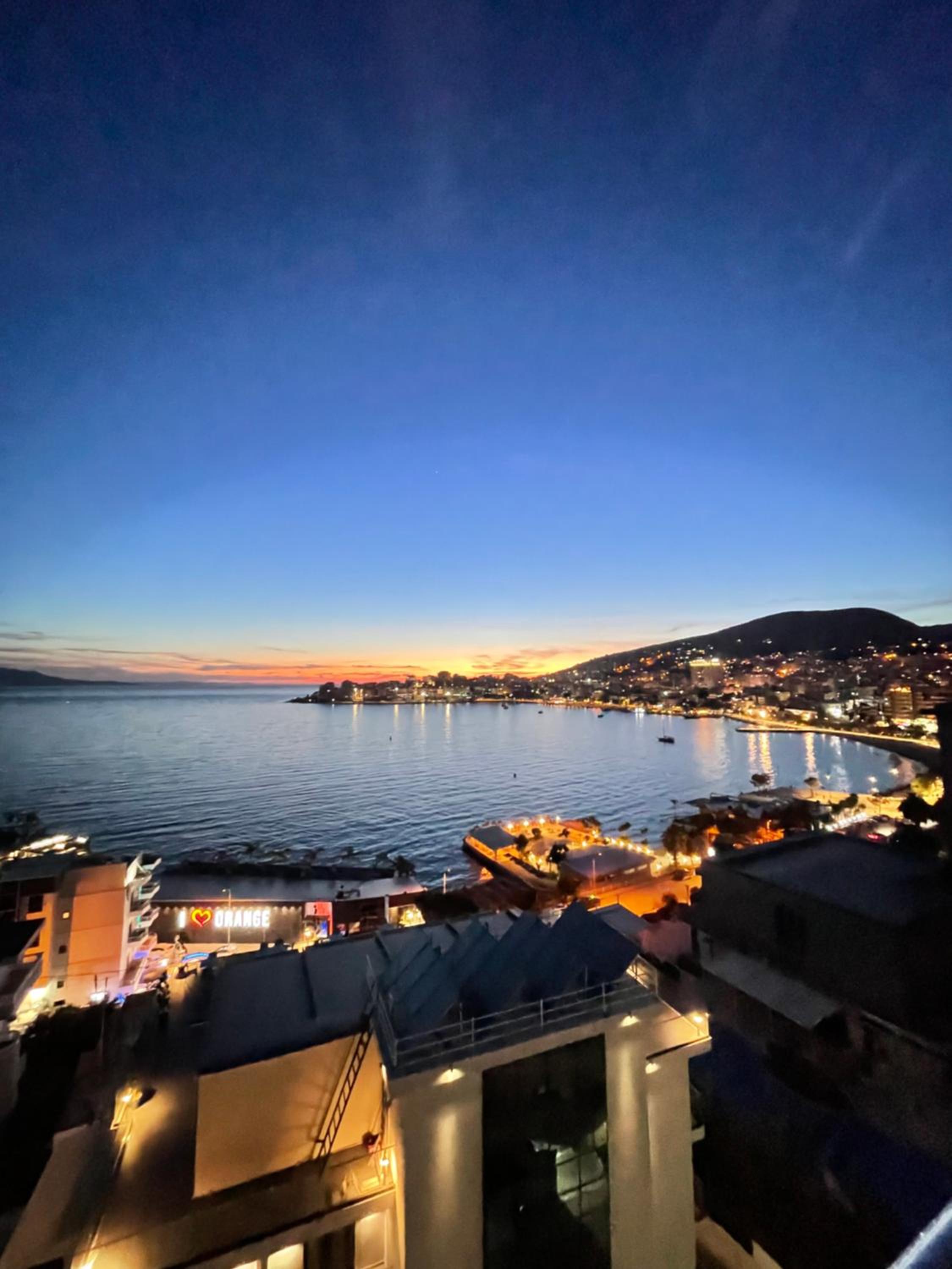 SeaView Golden Penthouse