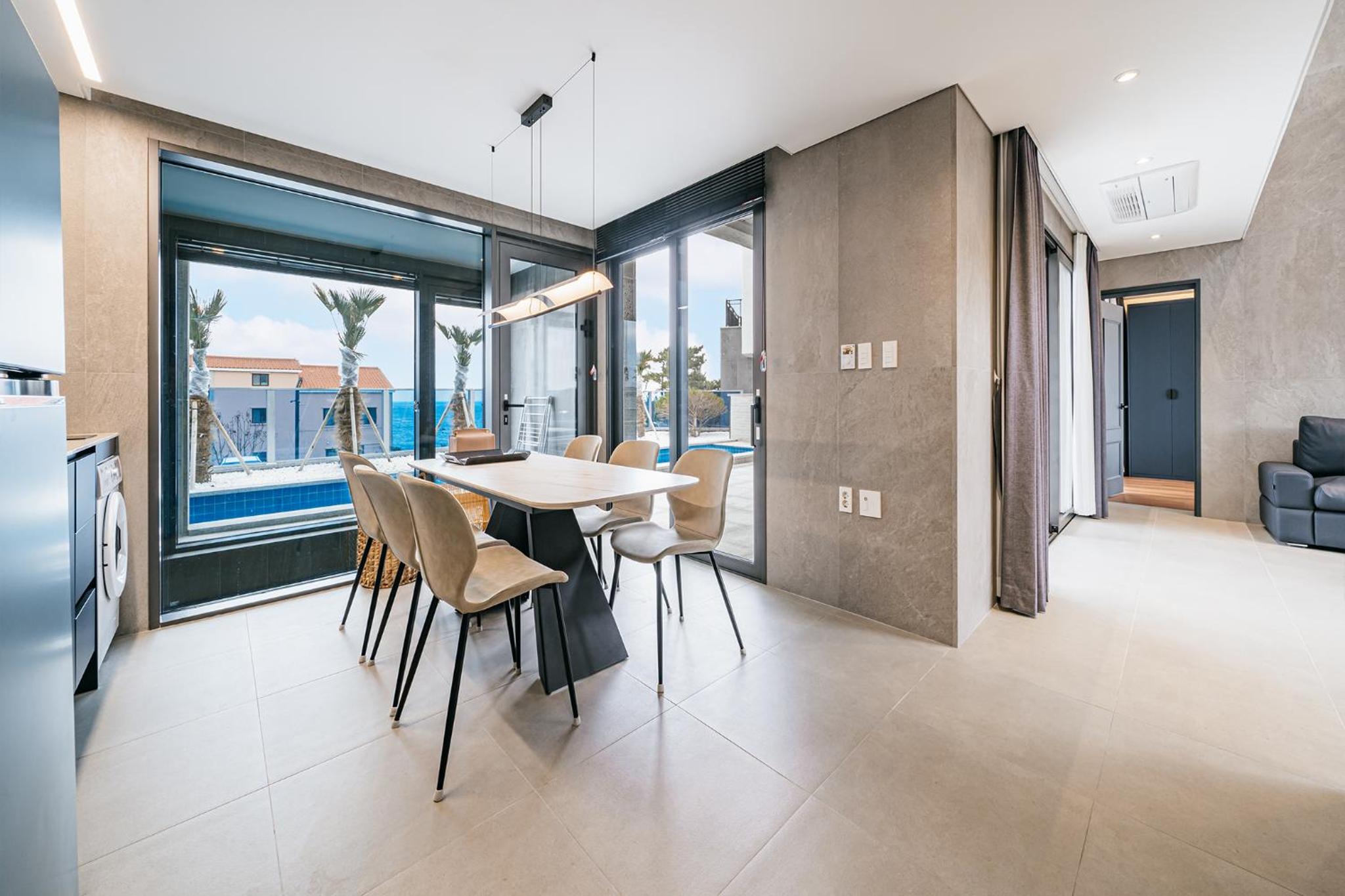 Ddosi Aewol Pool Villa - Image 3