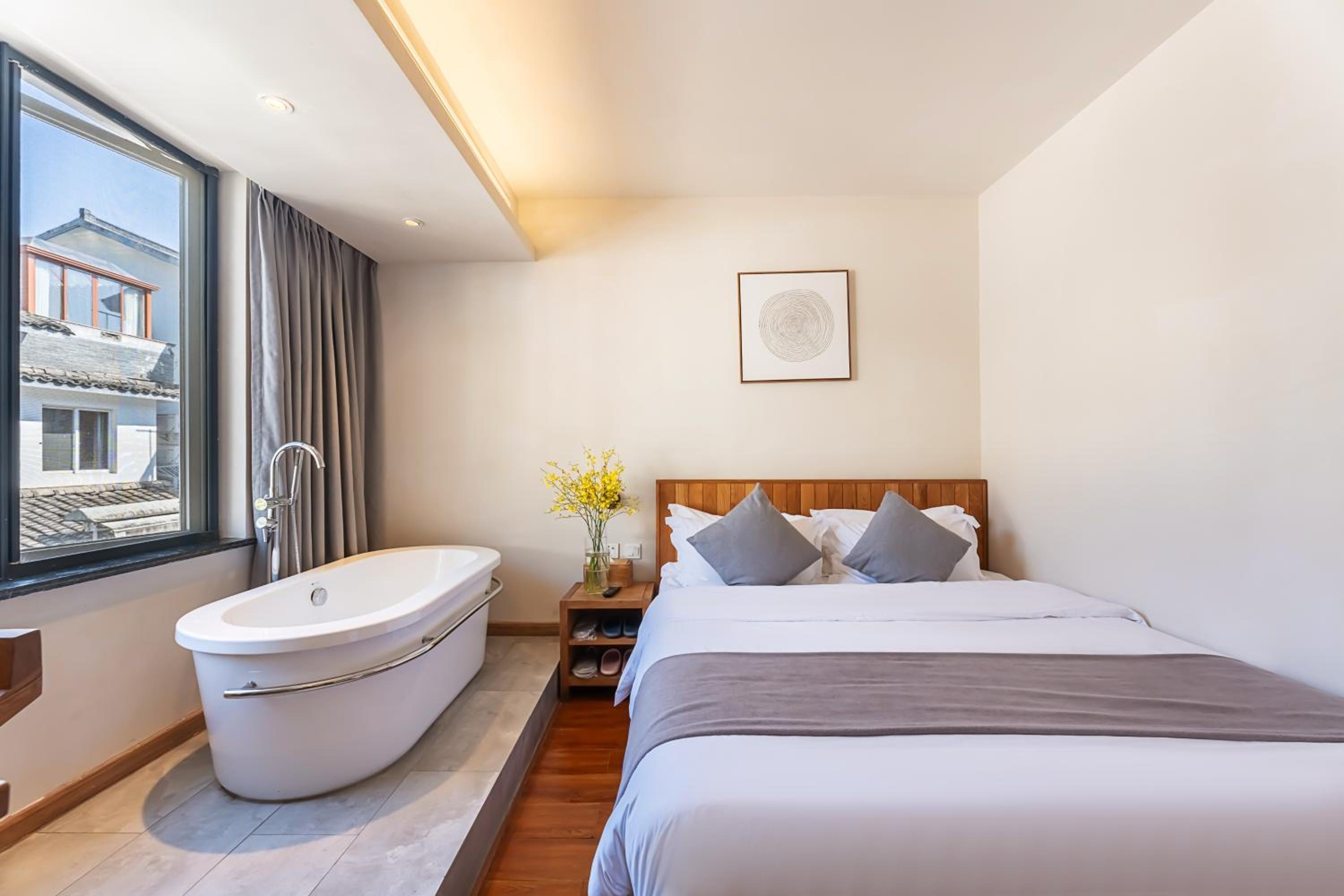 Hangzhou West Lake Yueshang Yunshe Boutique Homestay