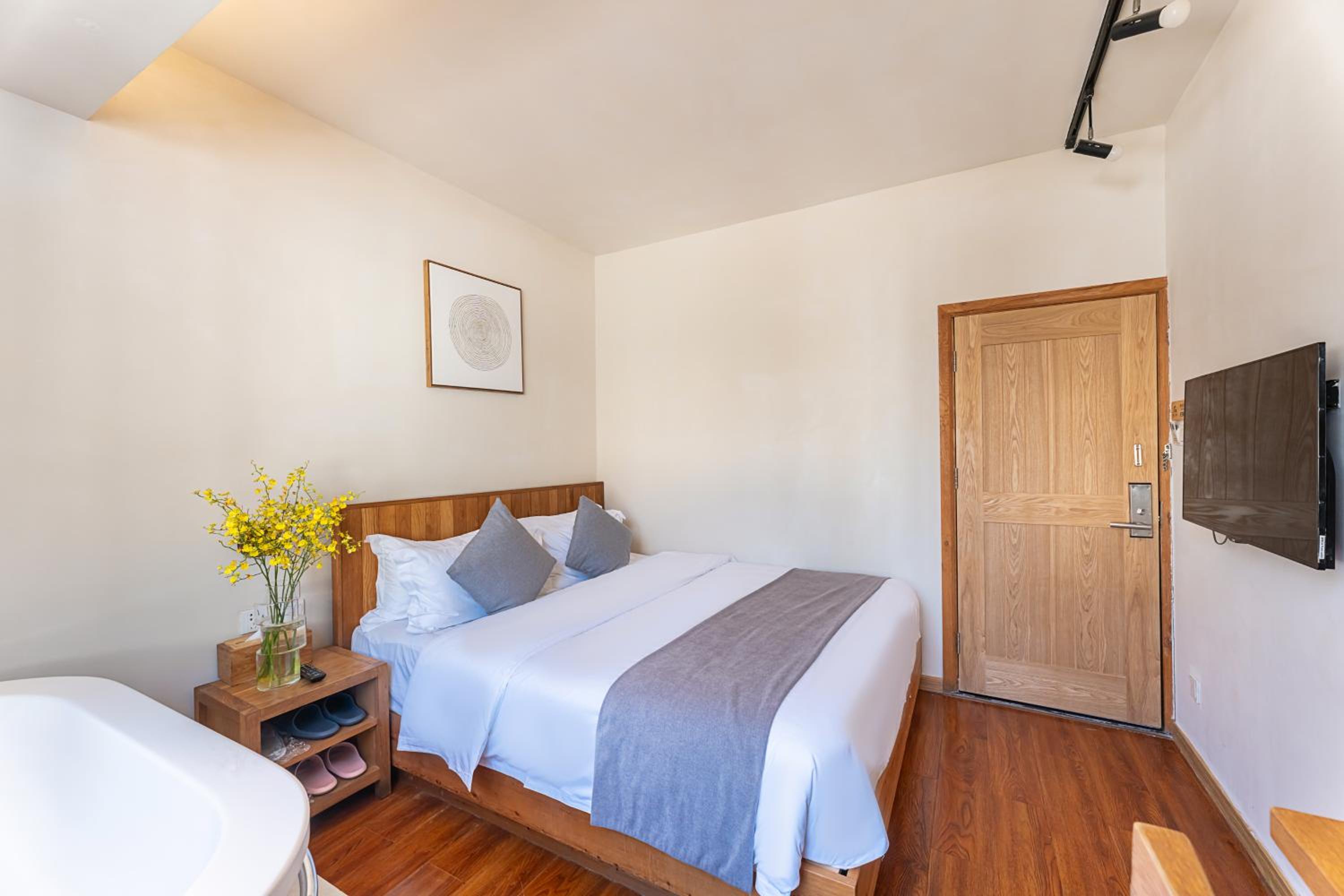 Hangzhou West Lake Yueshang Yunshe Boutique Homestay