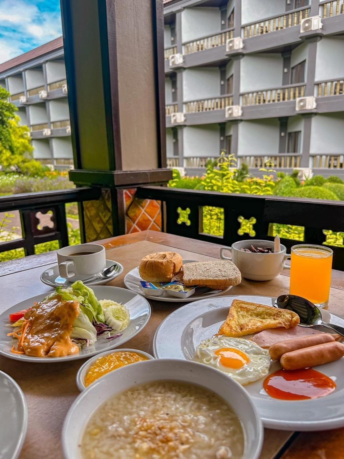 Botany Beach Resort Pattaya