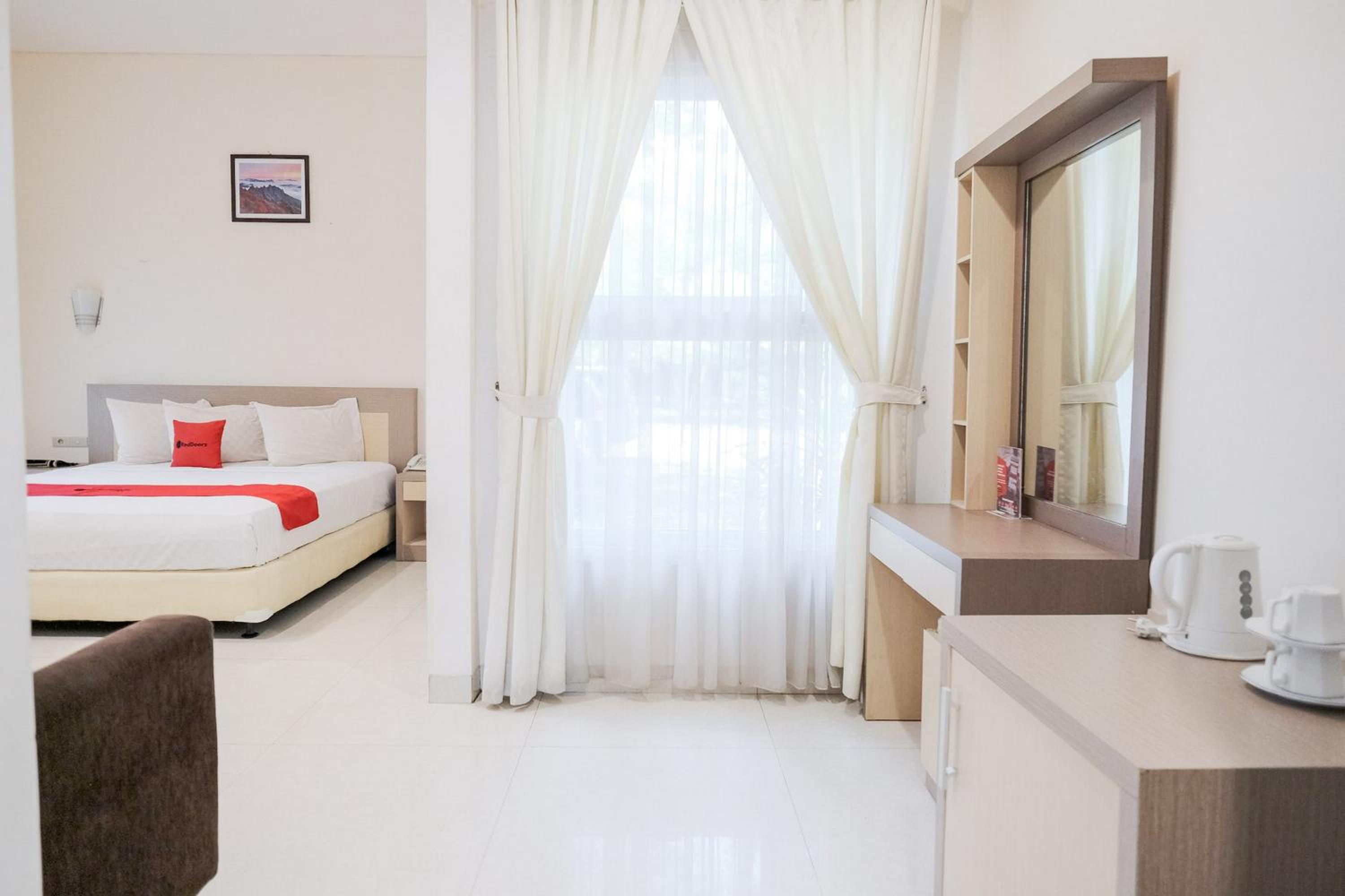 RedDoorz at Hotel Negeri Baru Kalianda Lampung, บันดาร์ ลัมพุง, อินโดนีเซีย - 11
