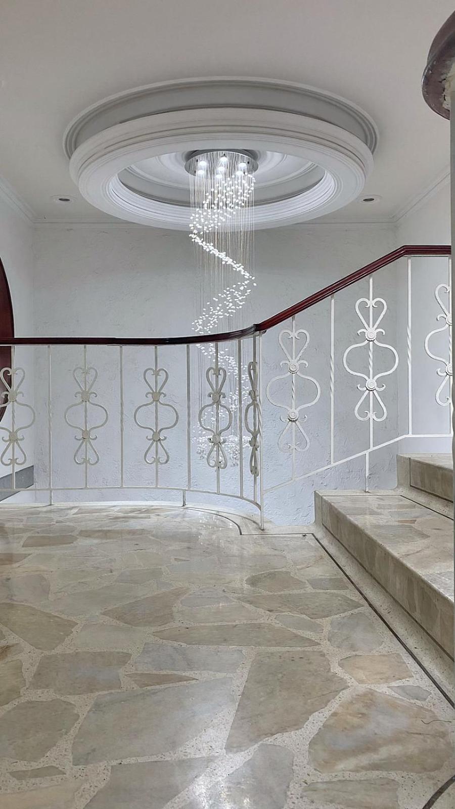 5-star luxury house