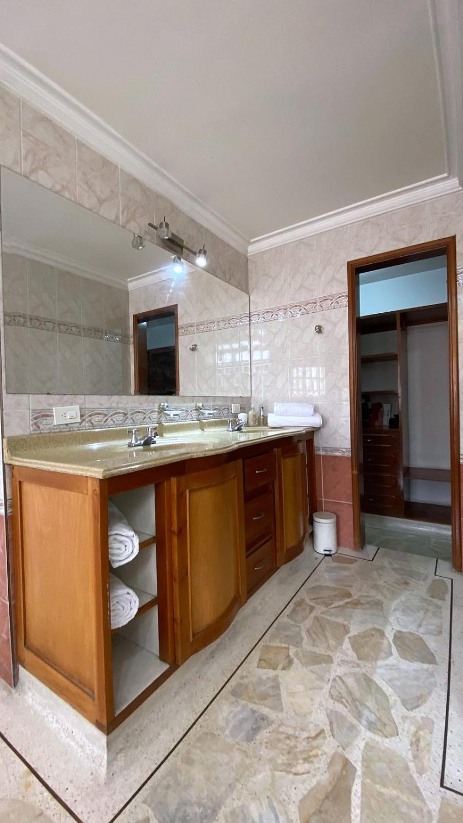 5-star luxury house