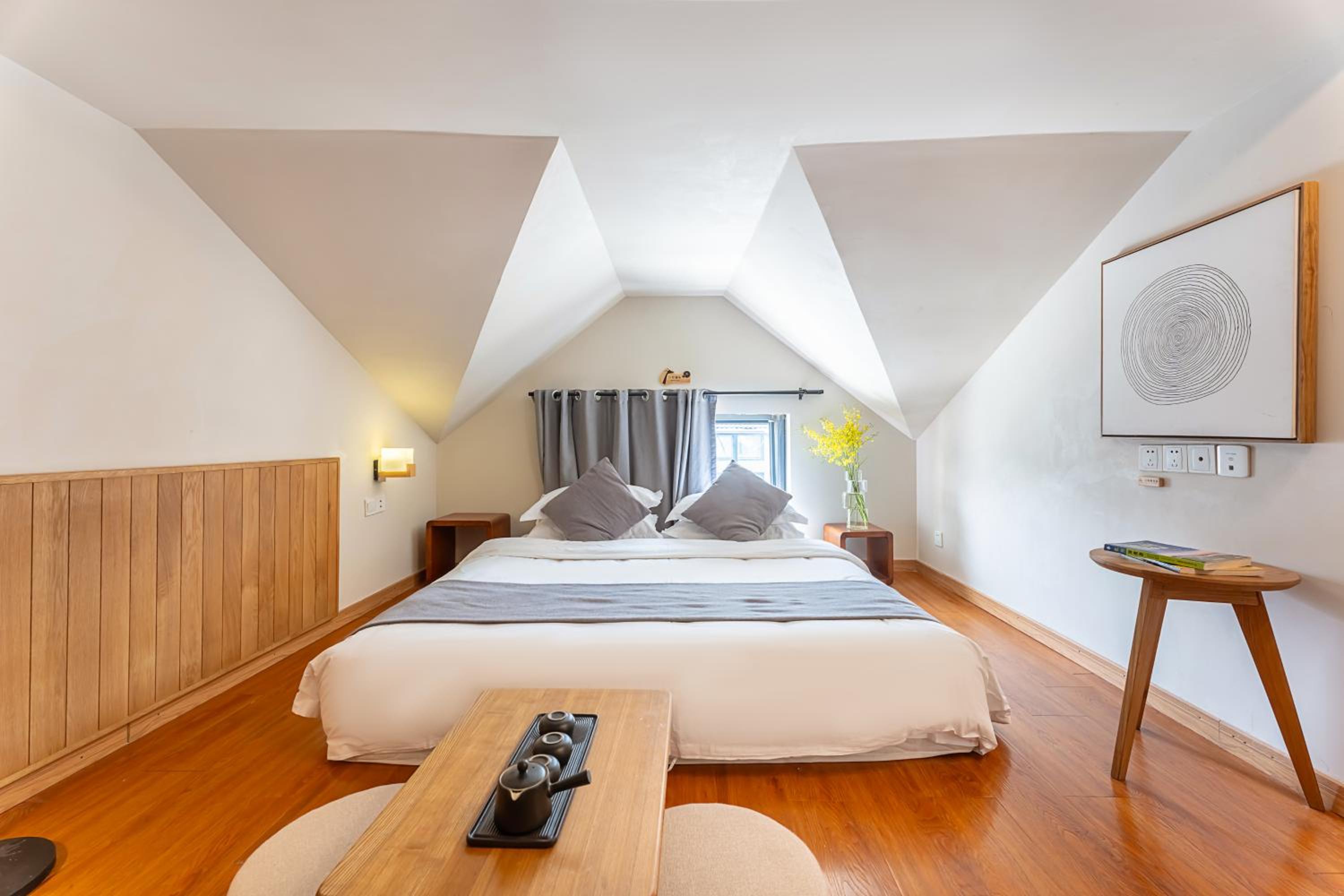 Hangzhou West Lake Yueshang Yunshe Boutique Homestay