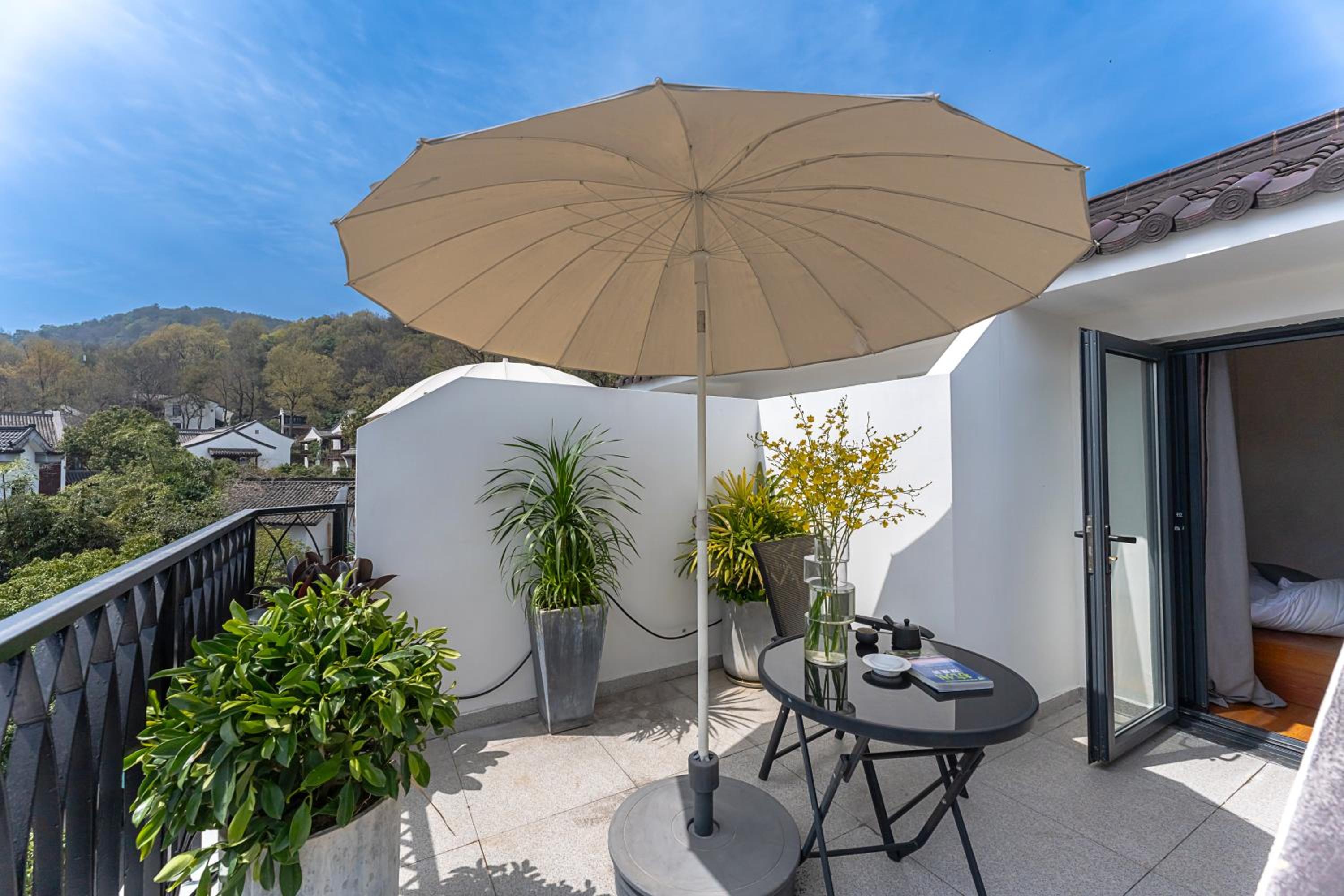 Hangzhou West Lake Yueshang Yunshe Boutique Homestay
