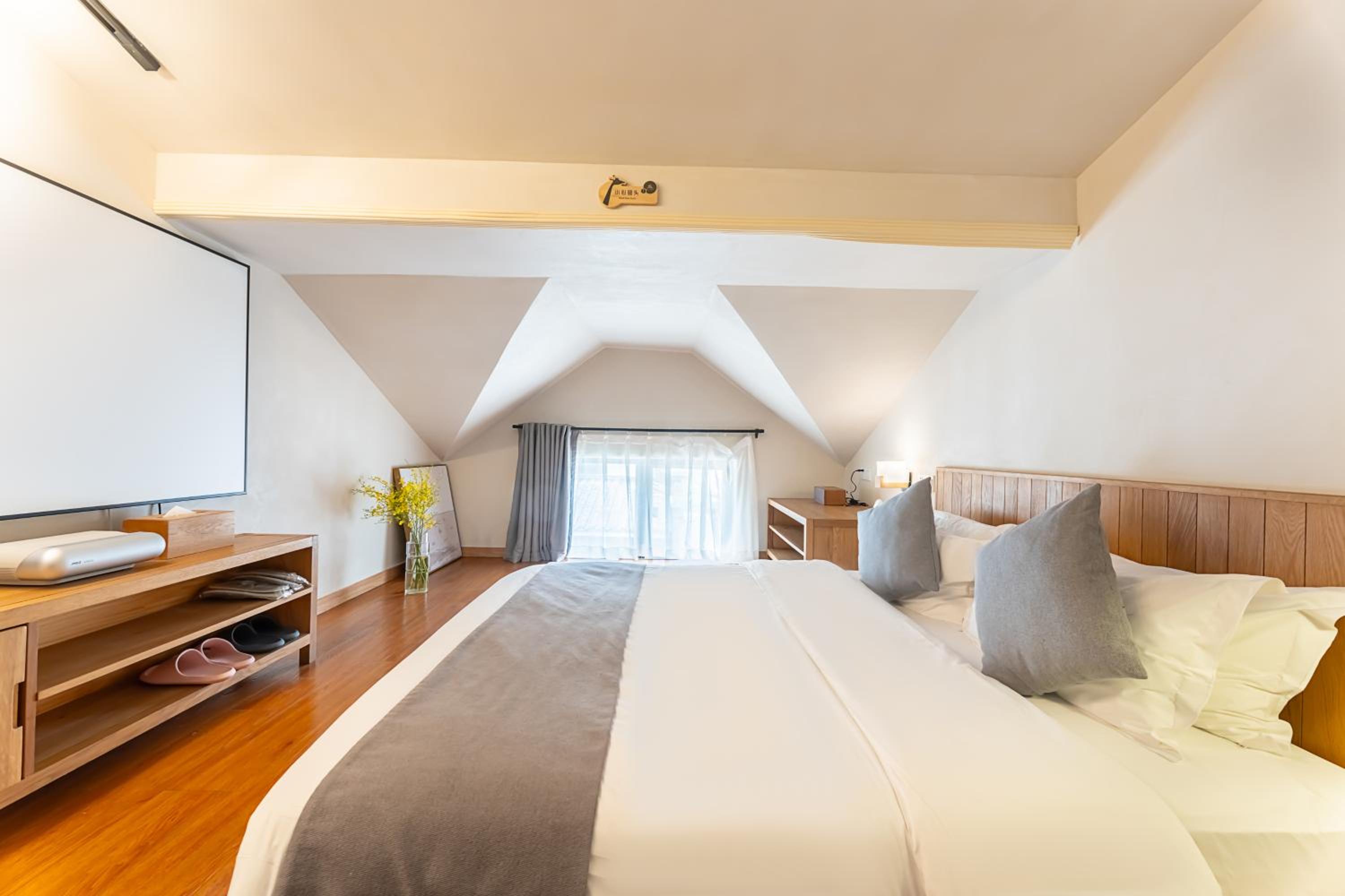 Hangzhou West Lake Yueshang Yunshe Boutique Homestay