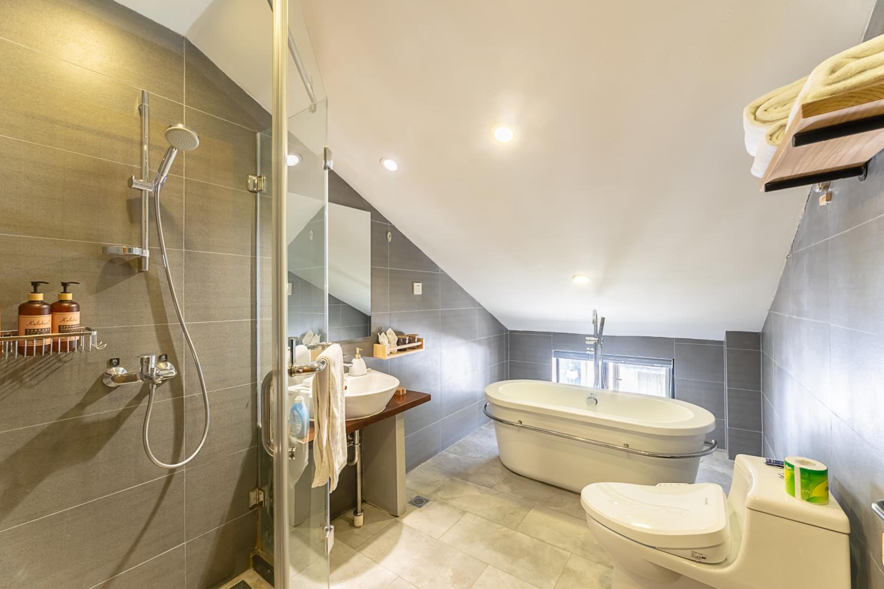 Hangzhou West Lake Yueshang Yunshe Boutique Homestay
