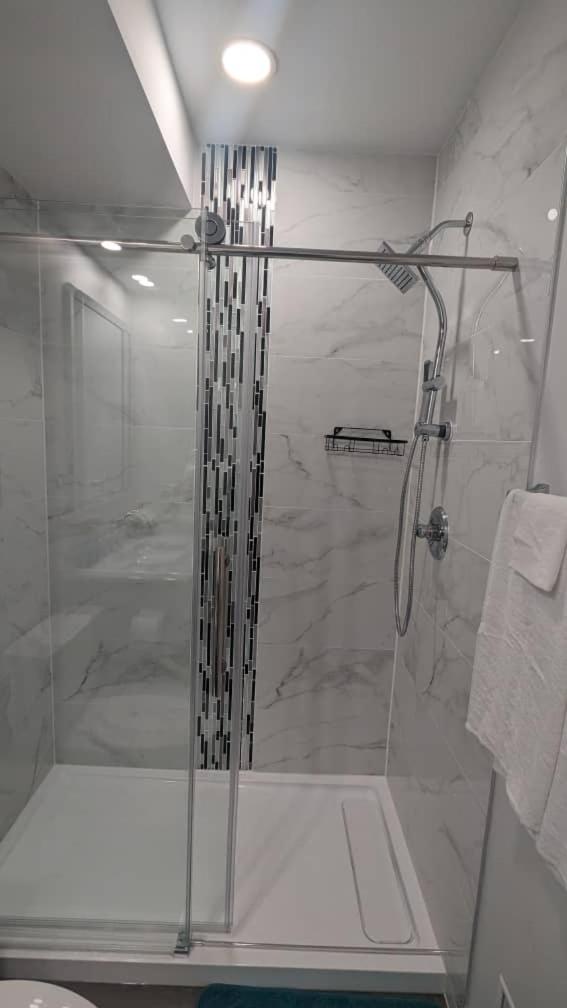 Comfy one bedroom Airdrie