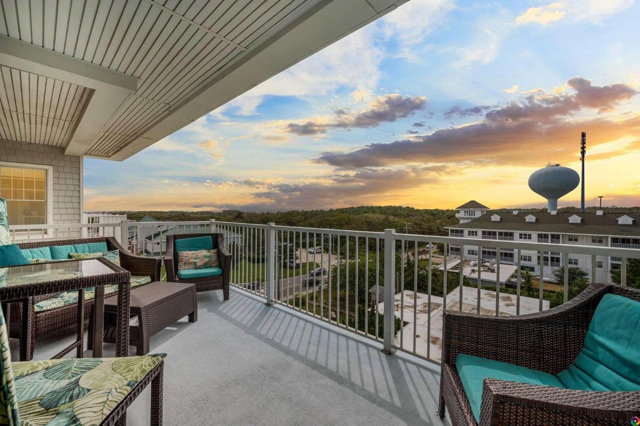 An Ocean Pearl 402D-Penthouse view 2