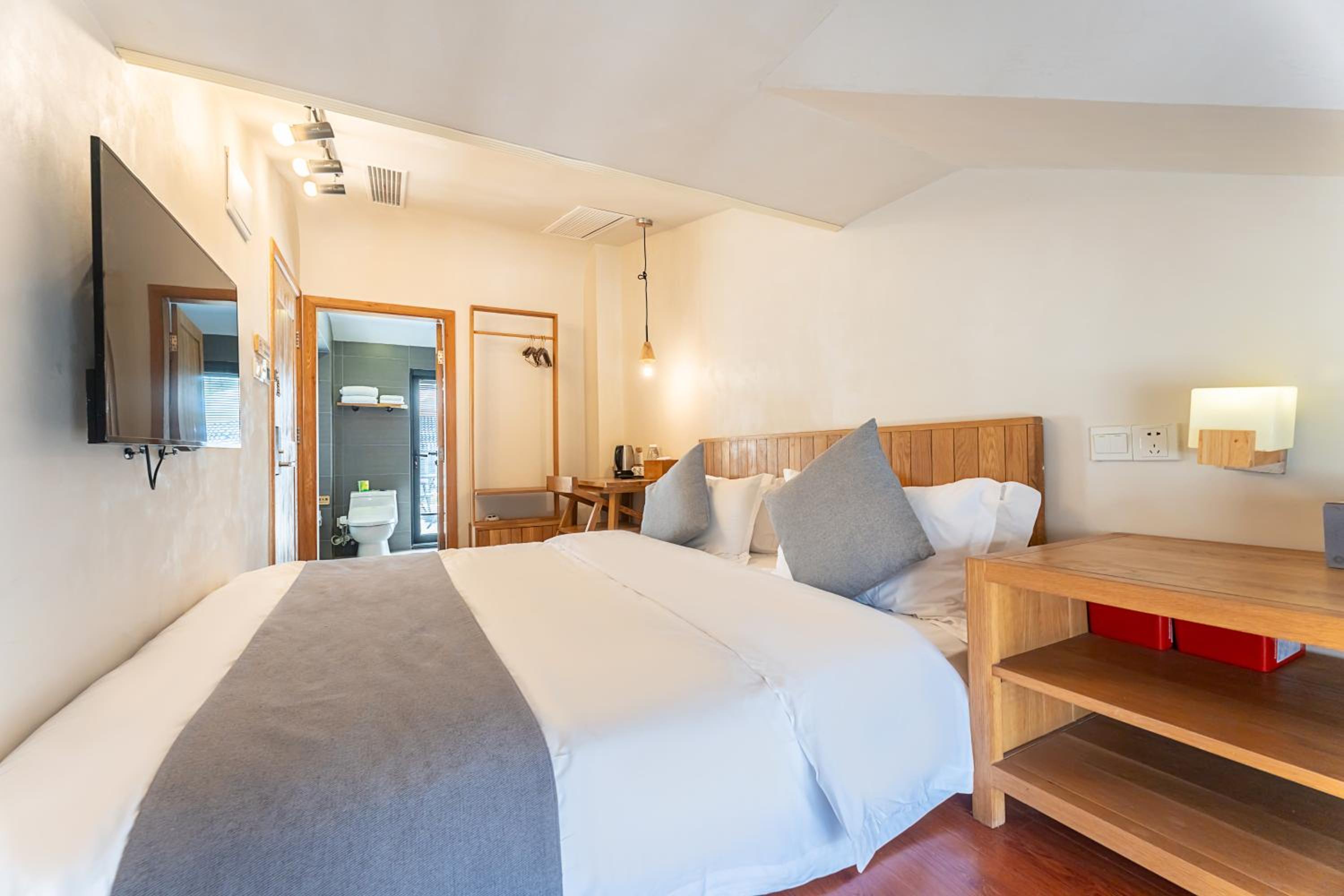 Hangzhou West Lake Yueshang Yunshe Boutique Homestay