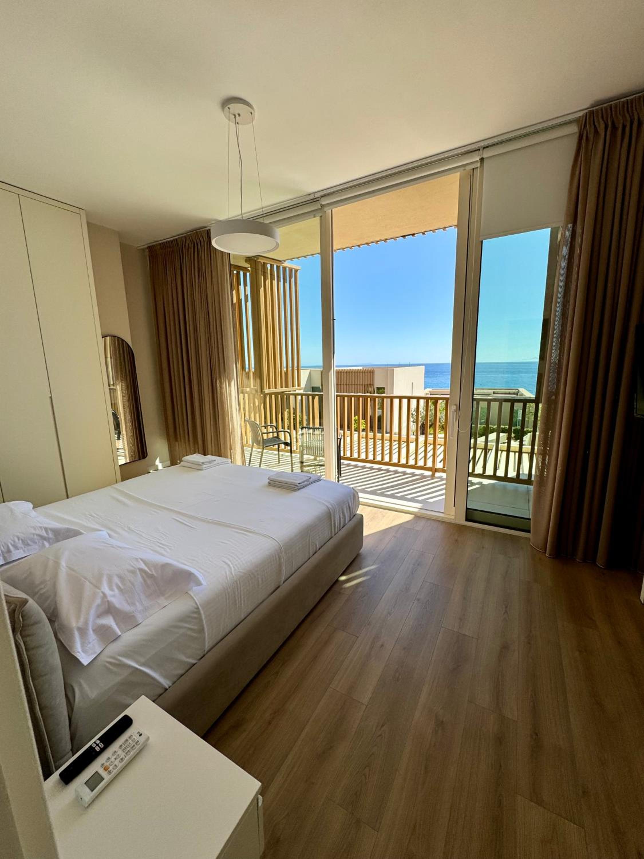 Villa Splendid Palase