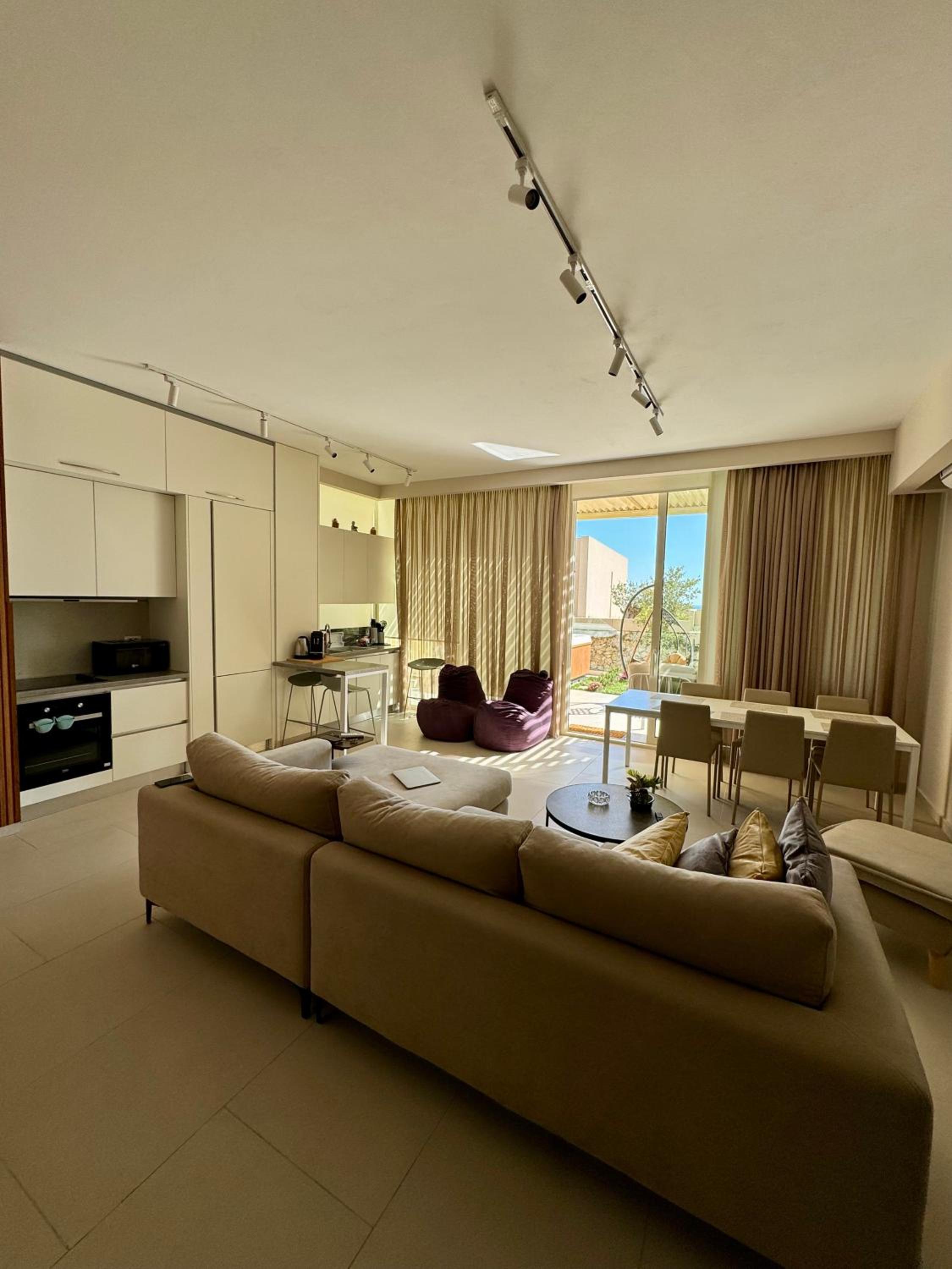Villa Splendid Palase