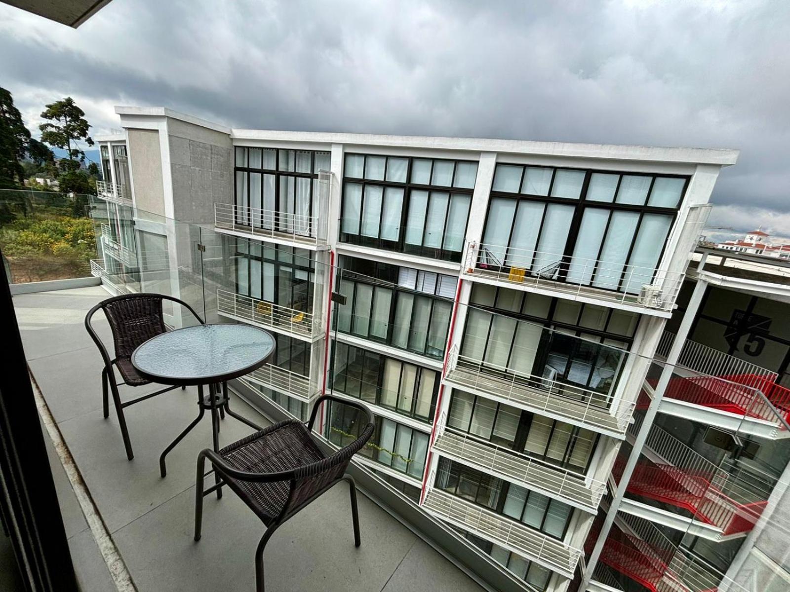 APARTAMENTO NEAR CAYALA view 3