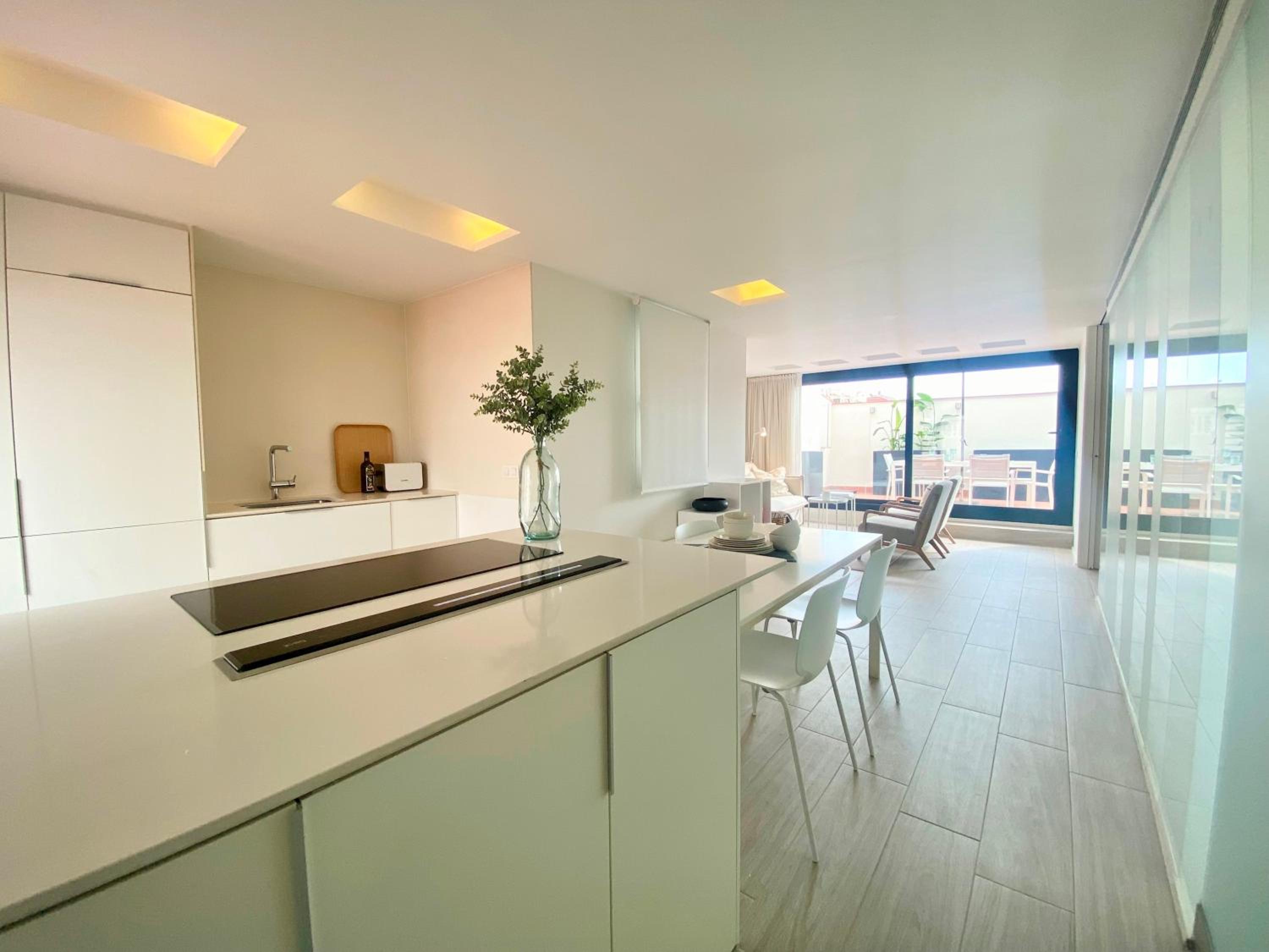 Modern Penthouse with VIEWS Near Paseo De Gracia by MyRentalHost