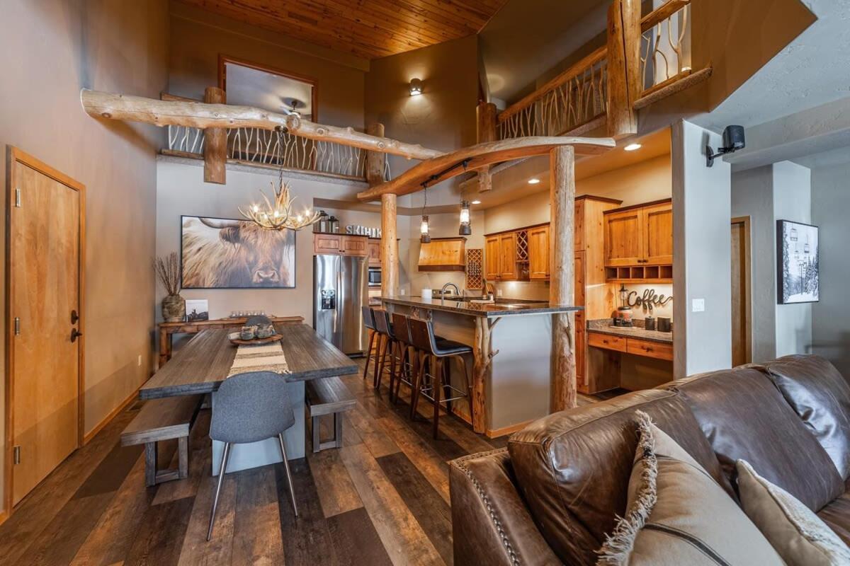 Beautiful Mountain Modern Home 4Bedroom Spa view 3