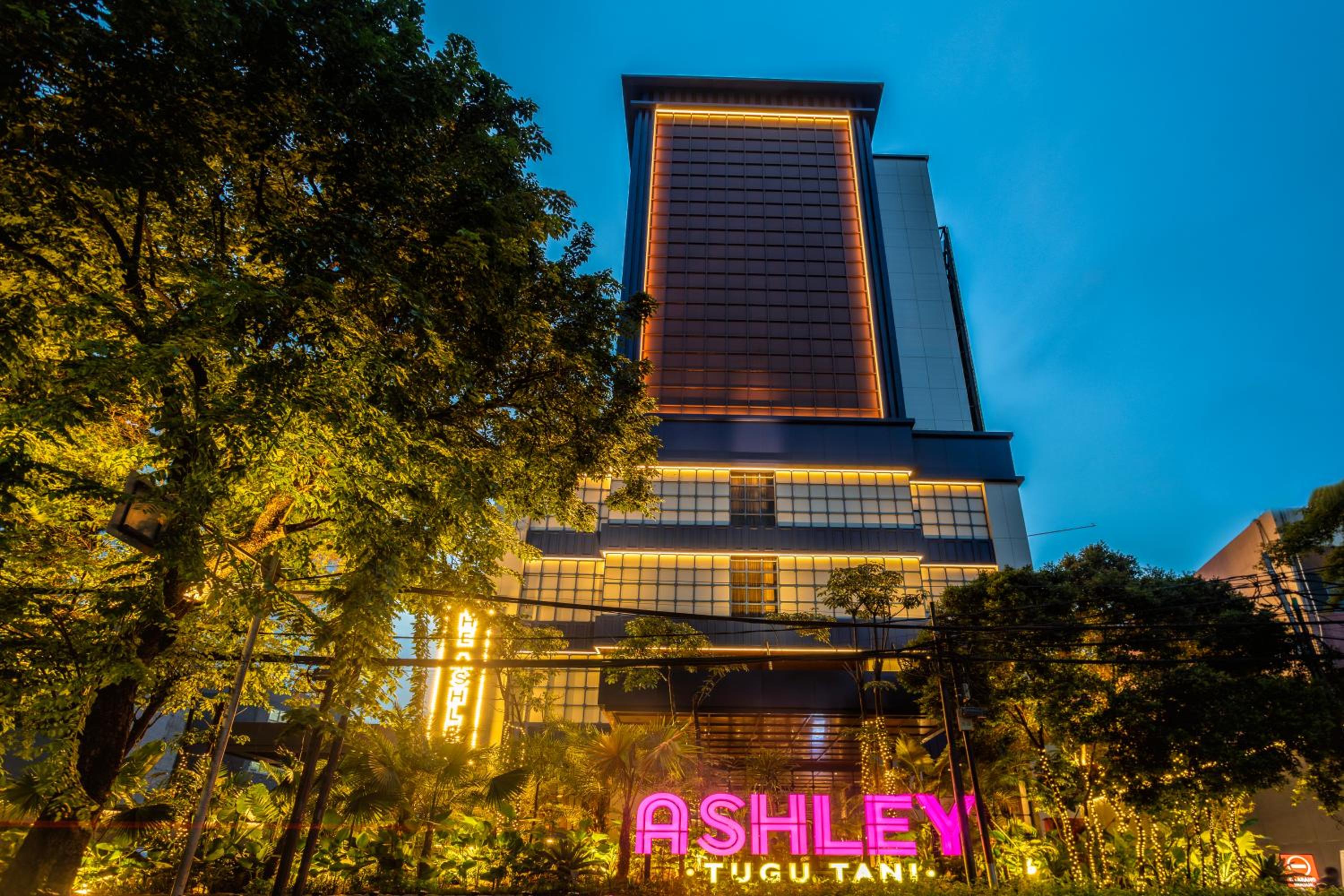 Hotel Ashley Tugu Tani Menteng - Image 1