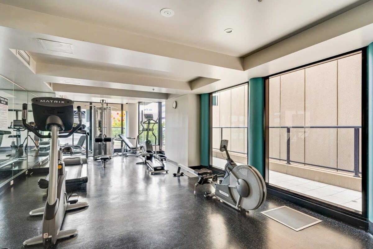 CBD 1BR Apt-104 North Terrace-Walkable CityView