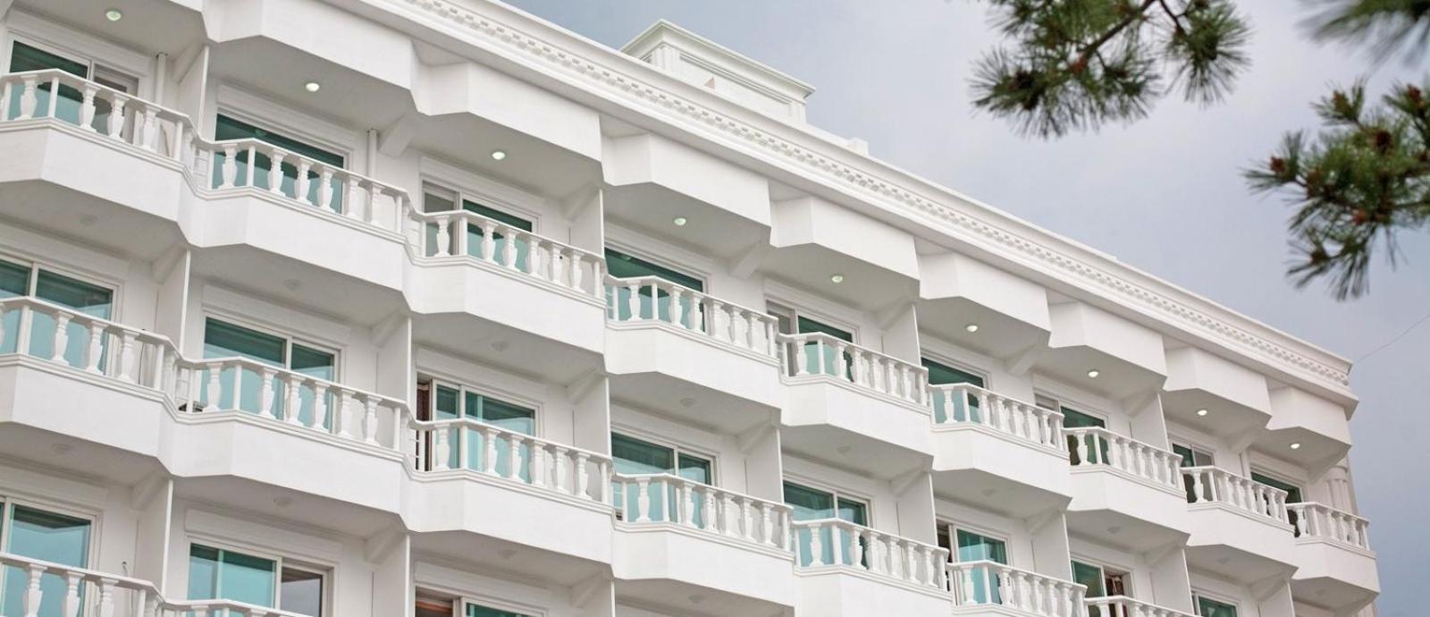 Yangyang Sea View Pension view 3