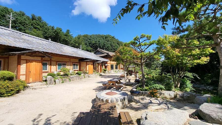 Gapyeong Dume Mountain Pension