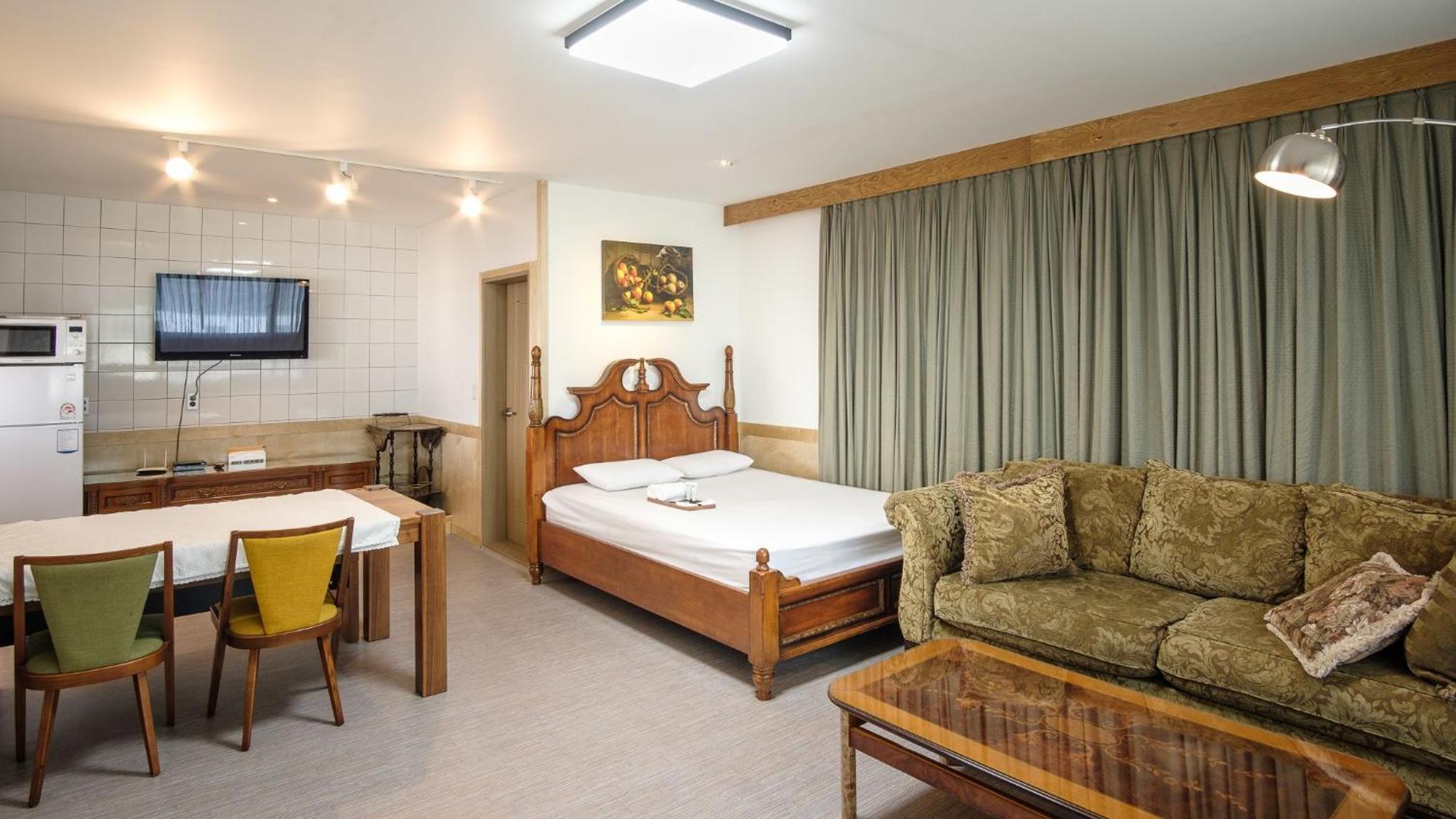 Tongyeong Olga Resort view 3