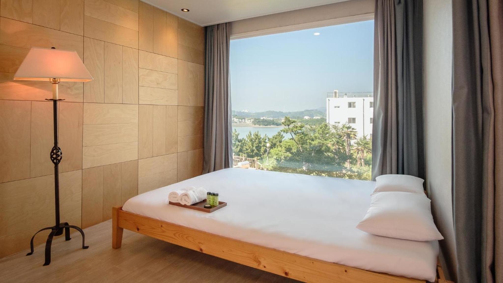 Tongyeong Olga Resort view 4
