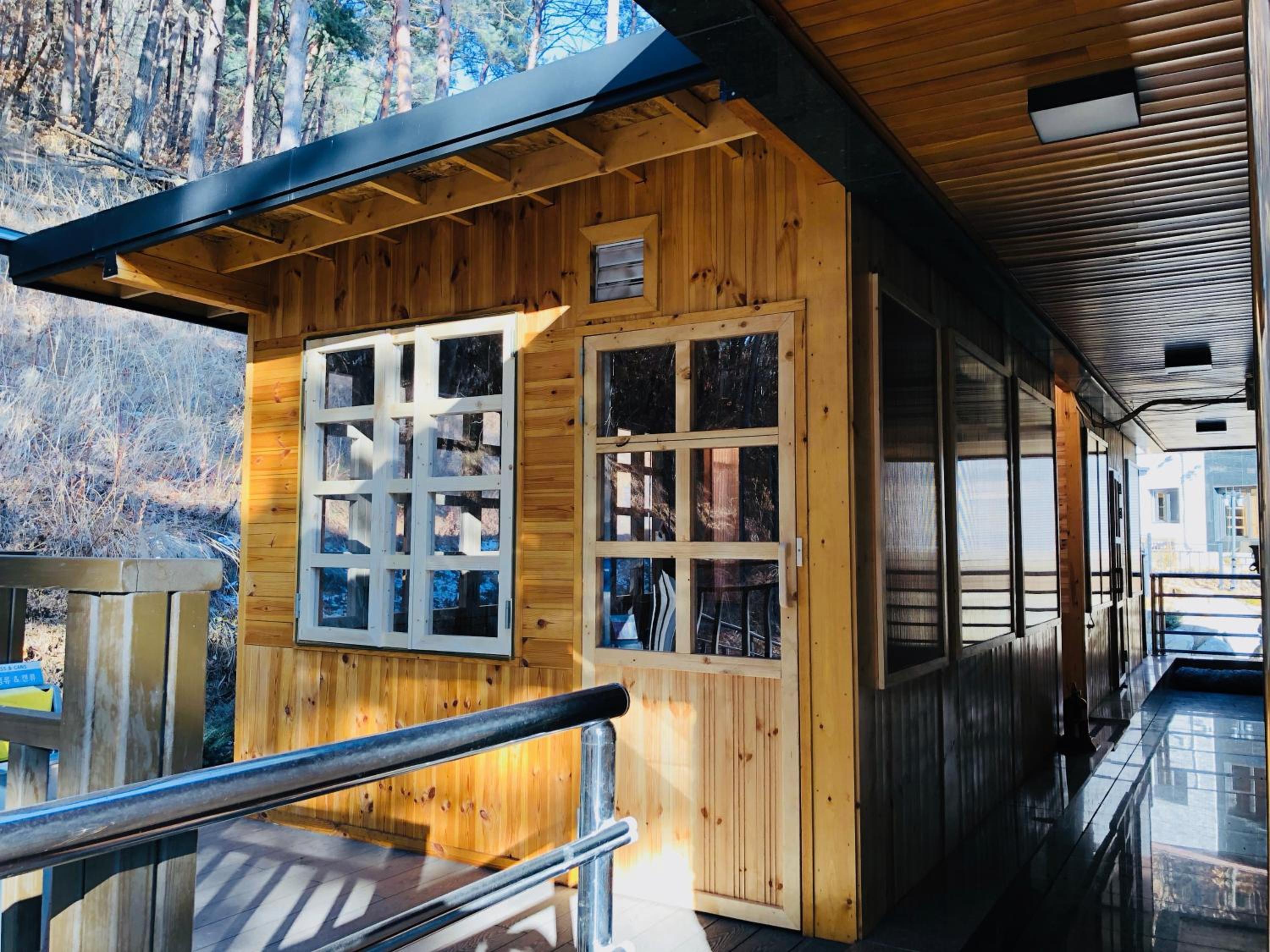 Byeoldeul-ui Gichim Pension view 2