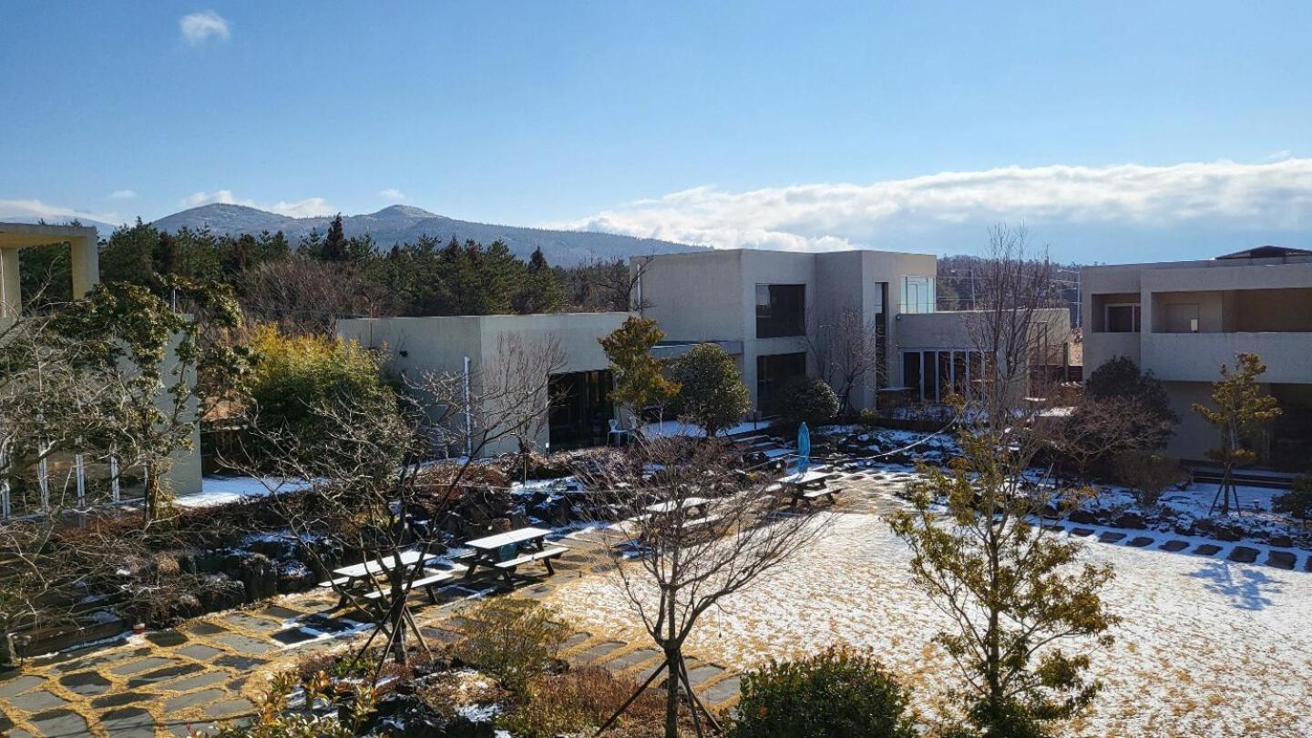 Jeju Sanlok2 Pension view 4