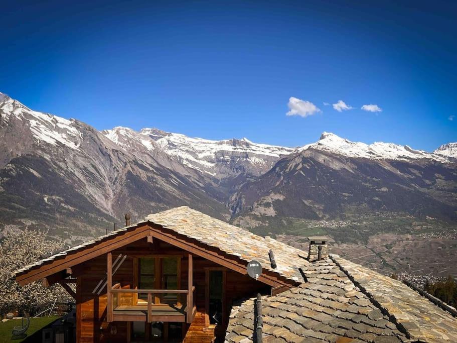 Chalet VG stunning view, Sauna & Jacuzzi by Jolidi