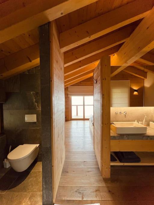 Chalet VG stunning view, Sauna & Jacuzzi by Jolidi