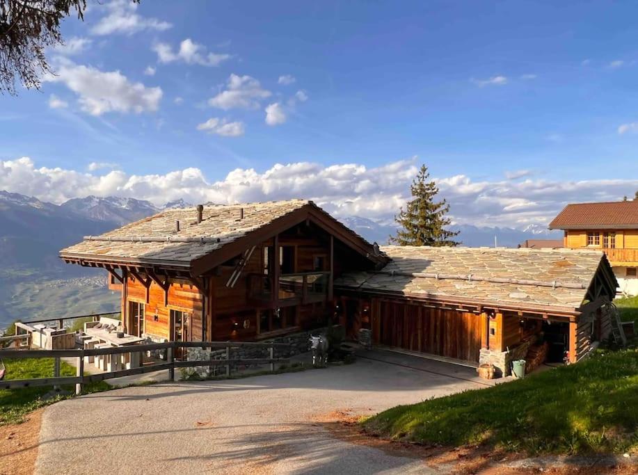 Chalet VG stunning view, Sauna & Jacuzzi by Jolidi