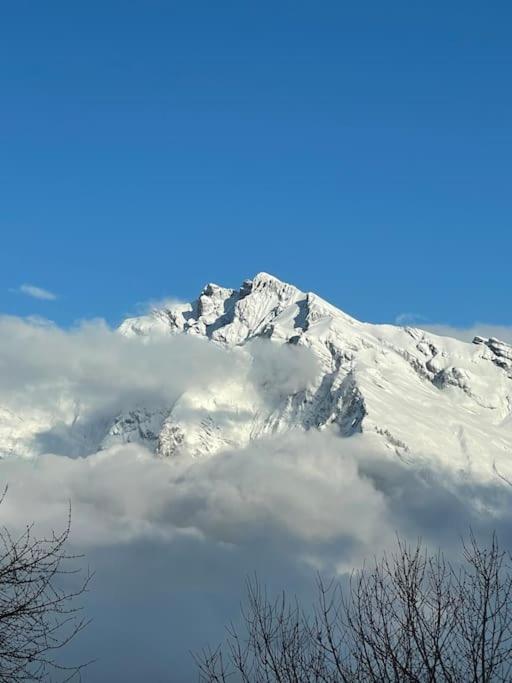 Chalet VG stunning view, Sauna & Jacuzzi by Jolidi