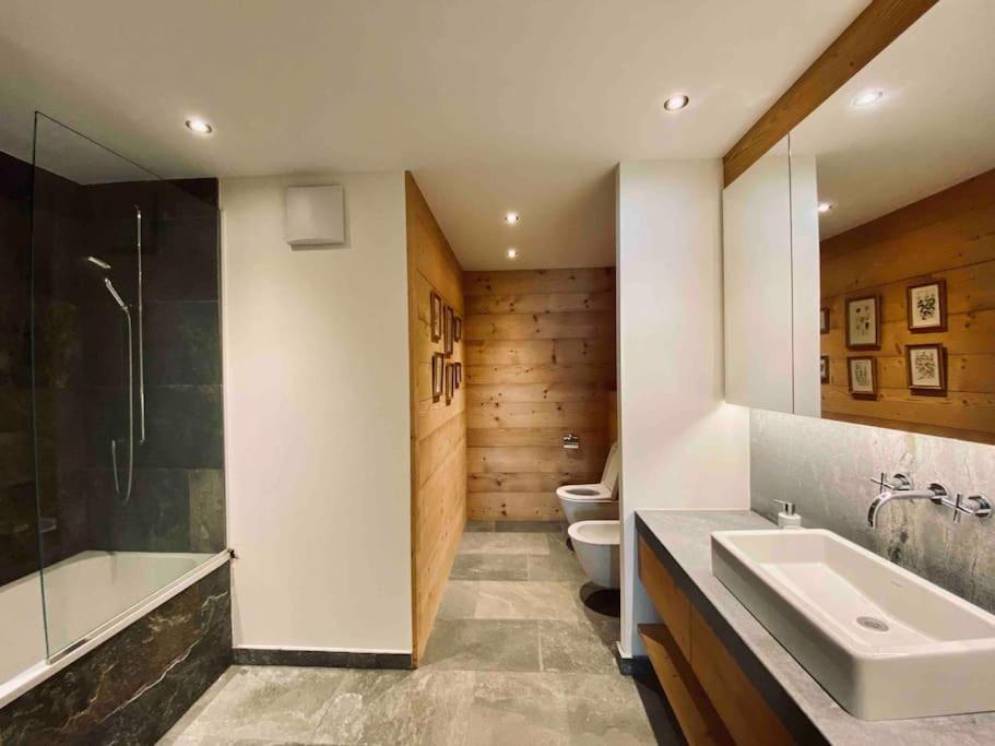 Chalet VG stunning view, Sauna & Jacuzzi by Jolidi
