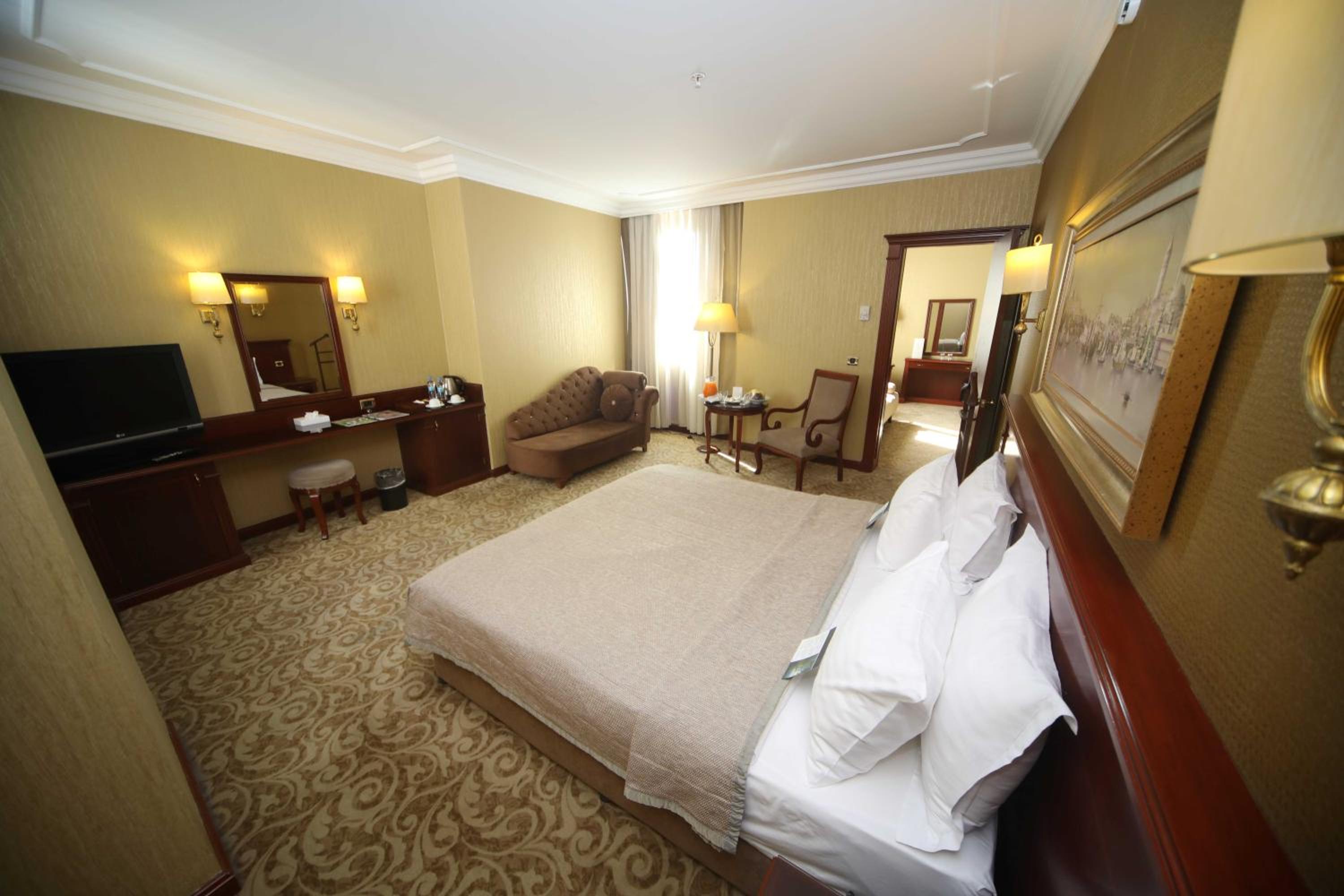 Bilek Istanbul Hotel - Image 43