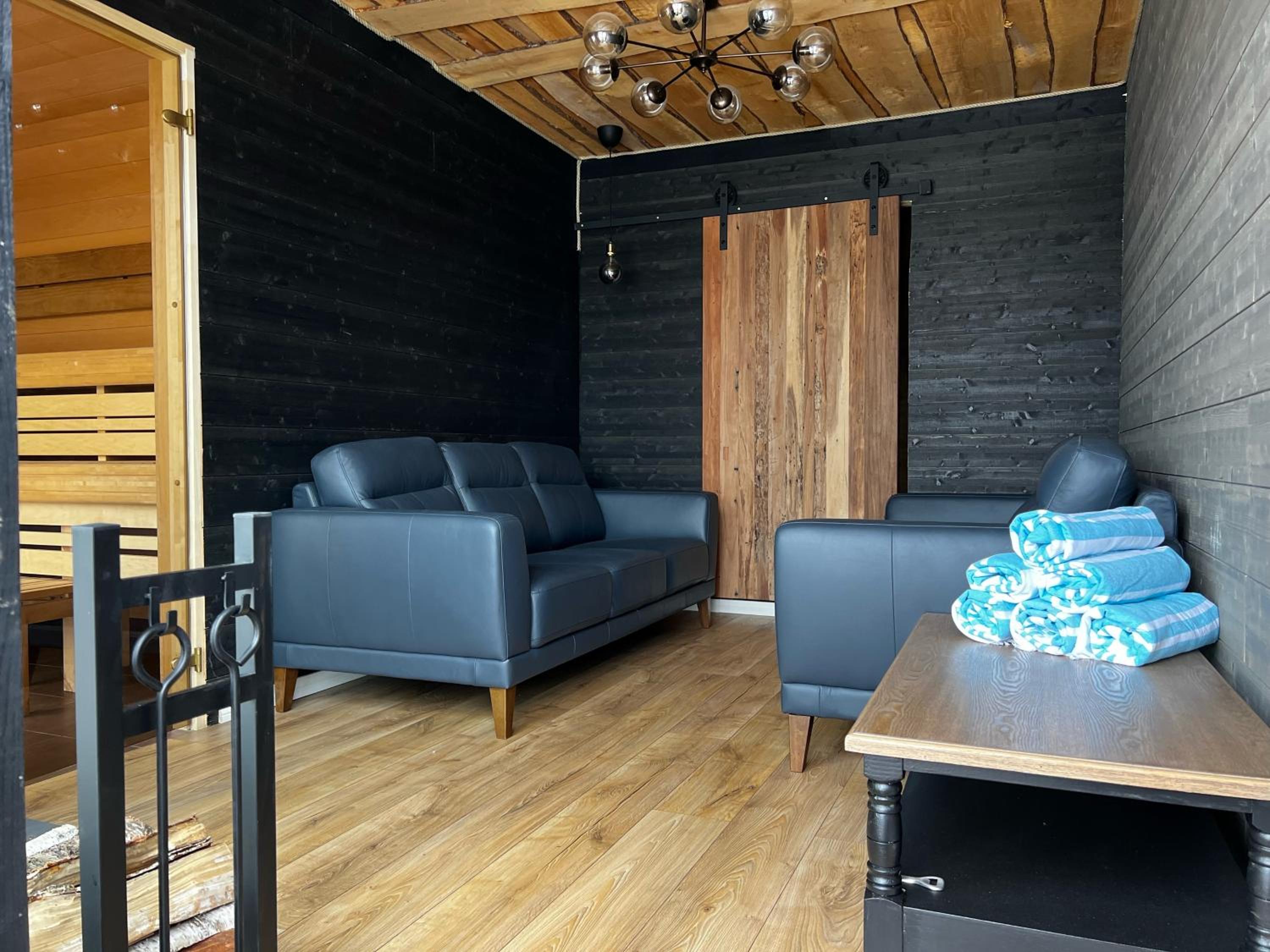 Spithamn Village House & Private Sauna Retreat