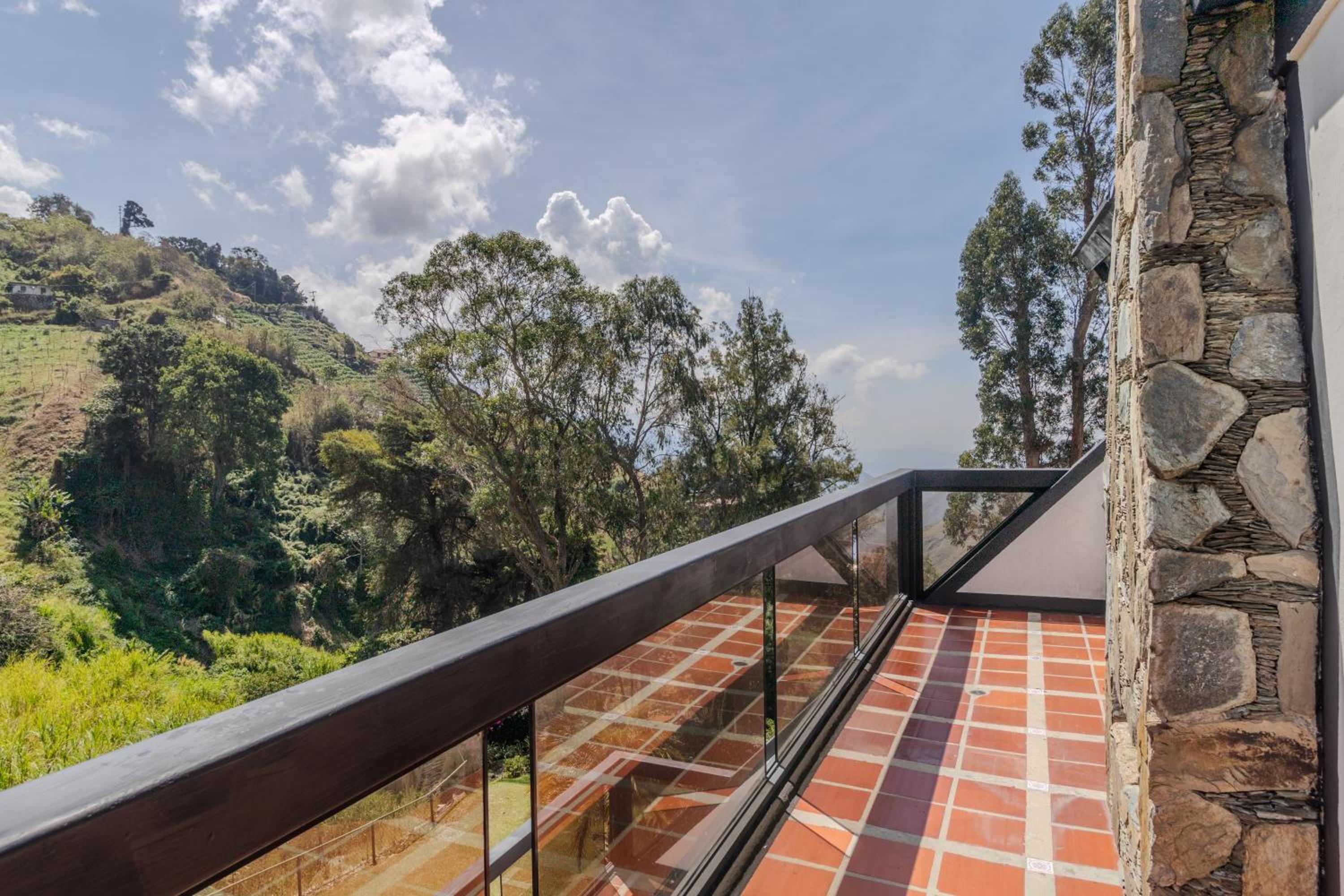 Hermoza casa en la colonia Tovar