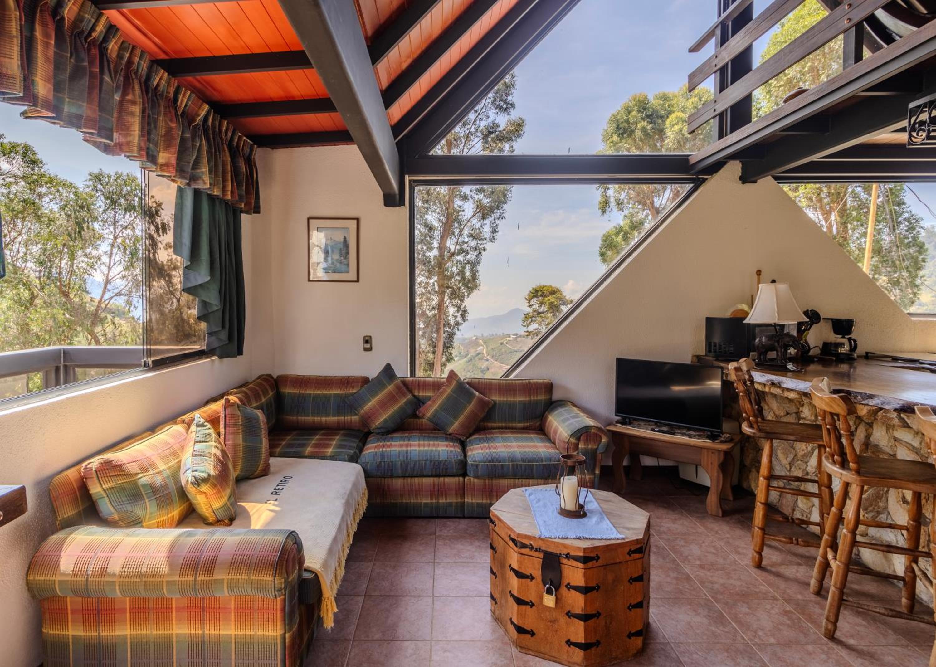 Hermoza casa en la colonia Tovar