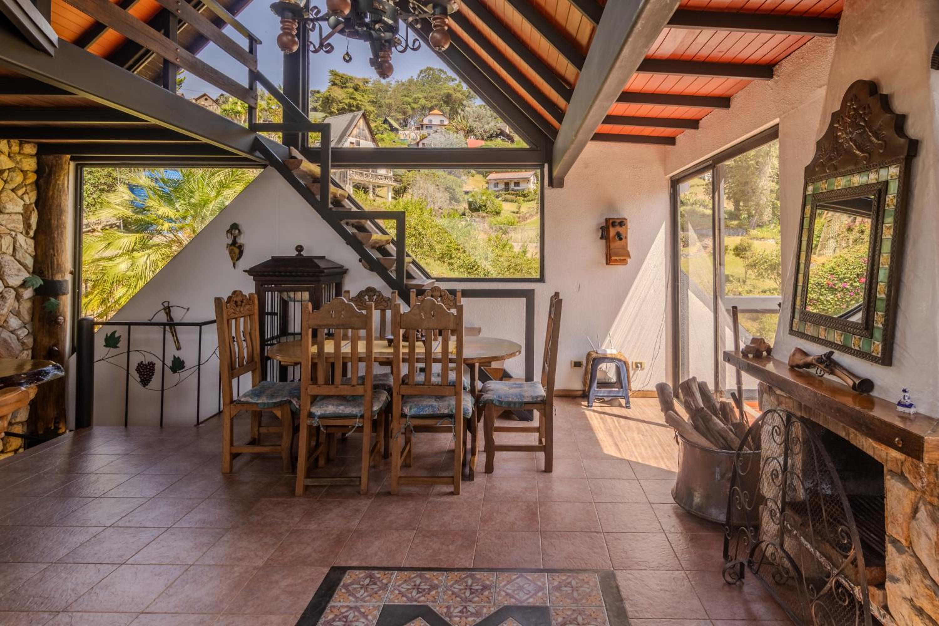 Hermoza casa en la colonia Tovar