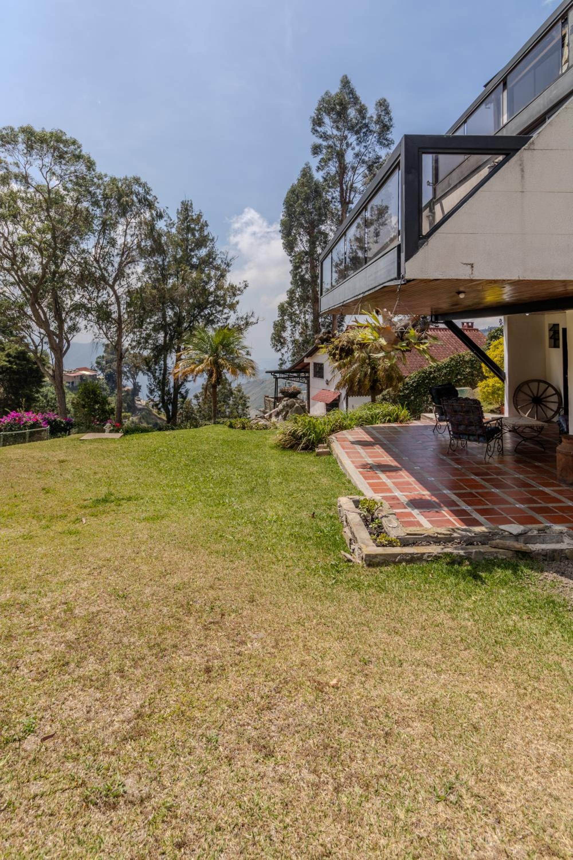 Hermoza casa en la colonia Tovar