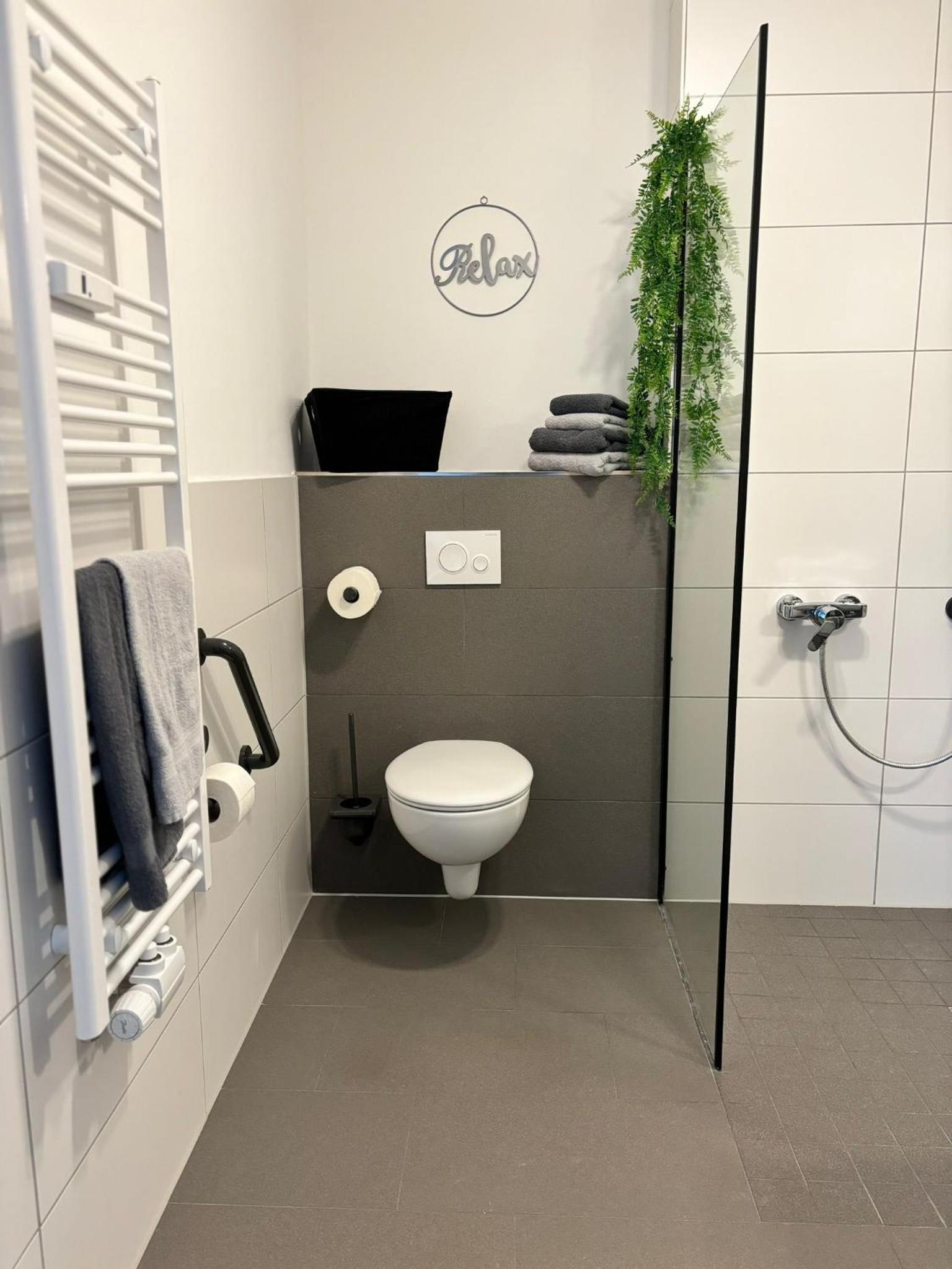 Charming Homes - Studio 23 en Wolfsburg — bathroom