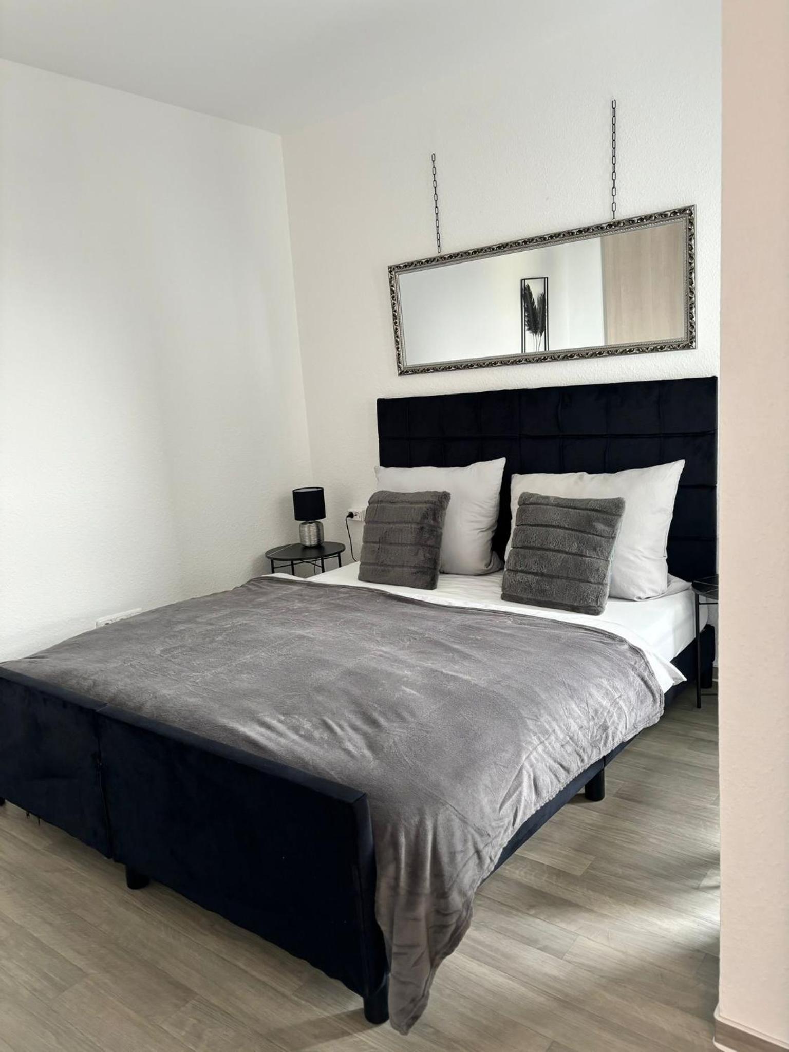 Charming Homes - Studio 23 en Wolfsburg — bedroom