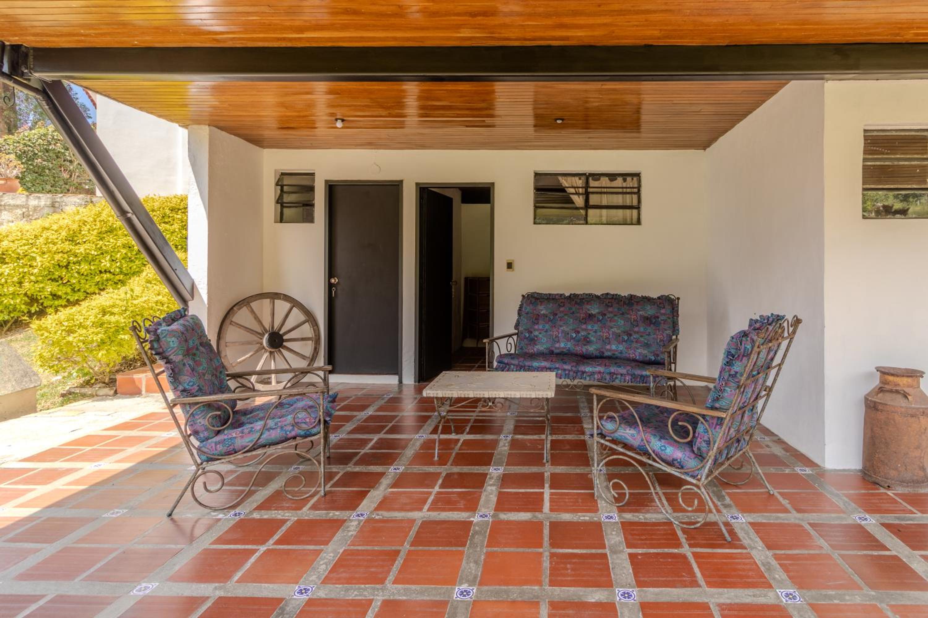 Hermoza casa en la colonia Tovar